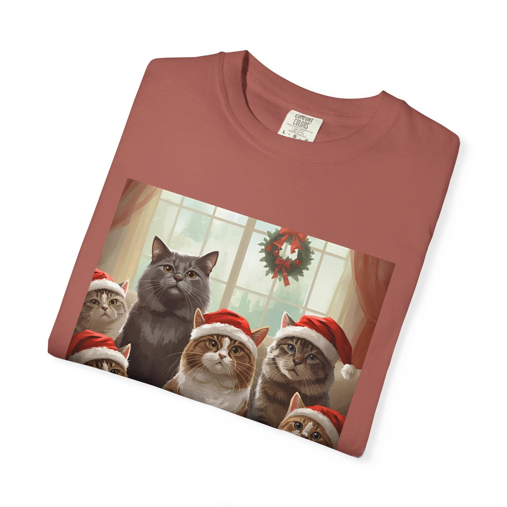 Cute Festive Christmas Holiday Cat T-Shirt, Christmas Gift, Cute Cat Shirt, Unisex Tee, Pet Lover Gift, Cozy Winter Style