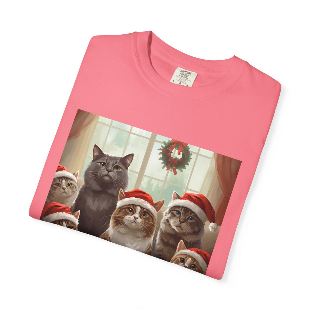 Cute Festive Christmas Holiday Cat T-Shirt, Christmas Gift, Cute Cat Shirt, Unisex Tee, Pet Lover Gift, Cozy Winter Style