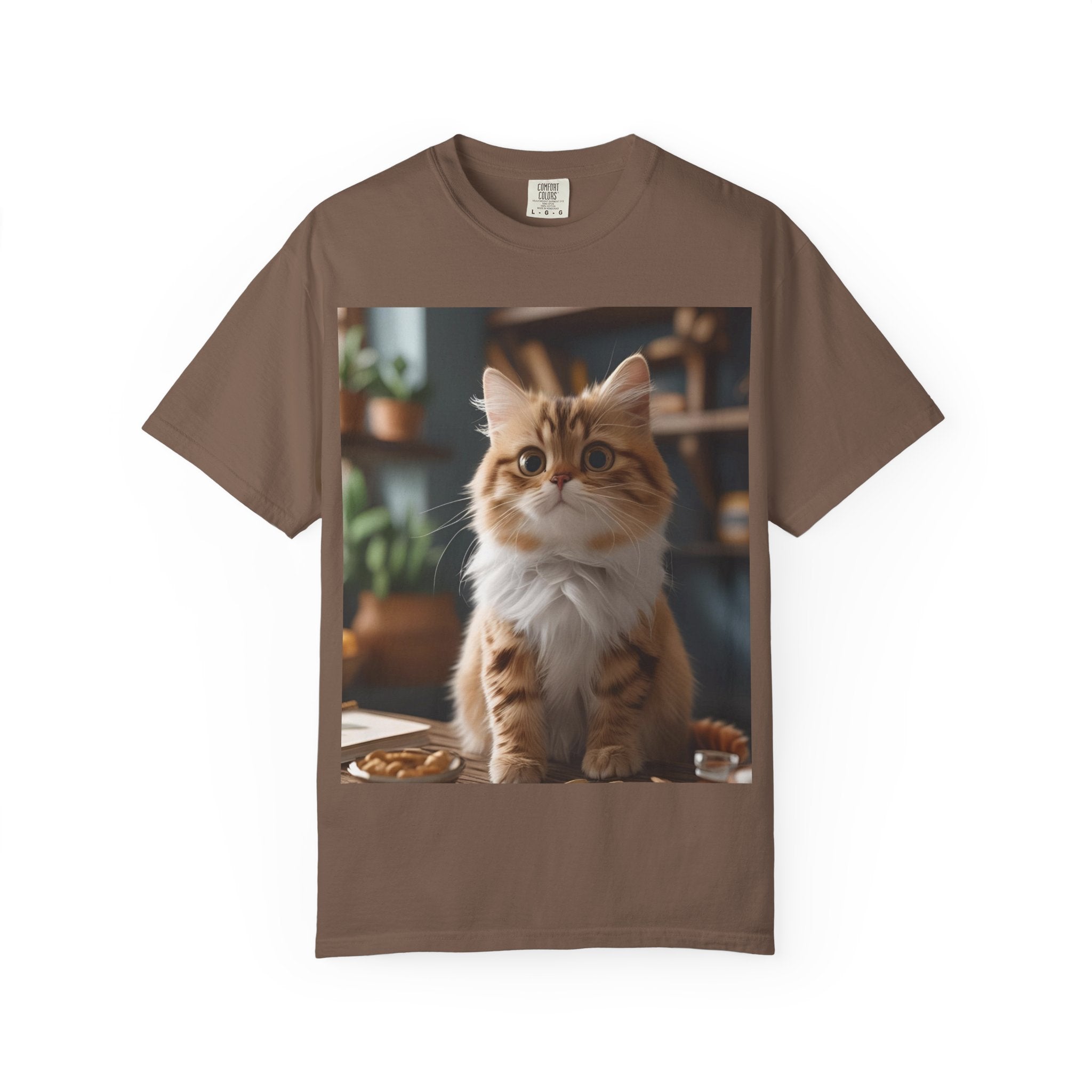 Adorable Cat Graphic T-shirt for Animal Lovers, Cute Pet Tee, Gift for Cat Owners, Casual Wear, Unisex Apparel