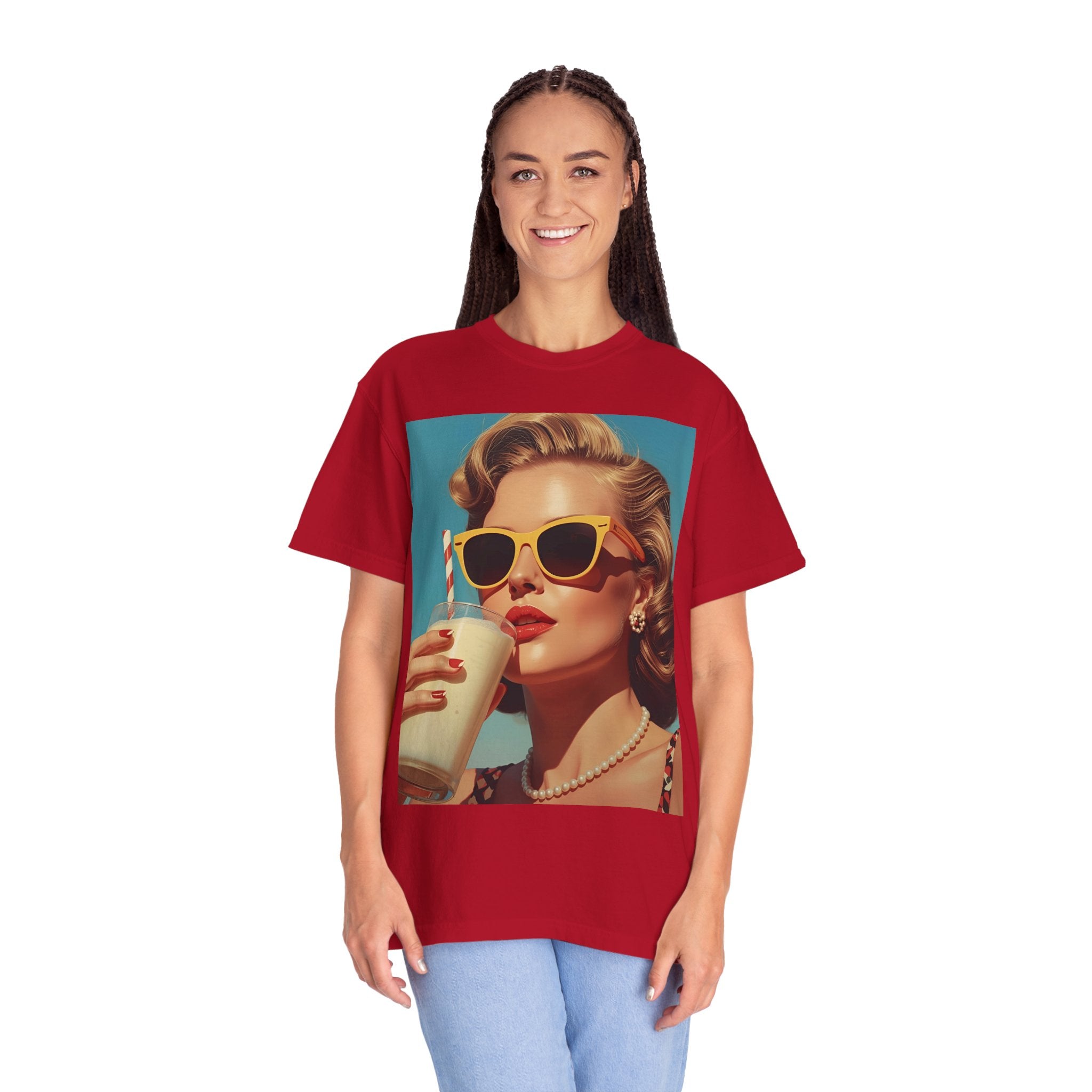 Retro Pop Art Summer Vibes T-Shirt - Vintage Style Tee, Casual Wear, Gift for Her, Fashion Tee, Beach Day Outfit