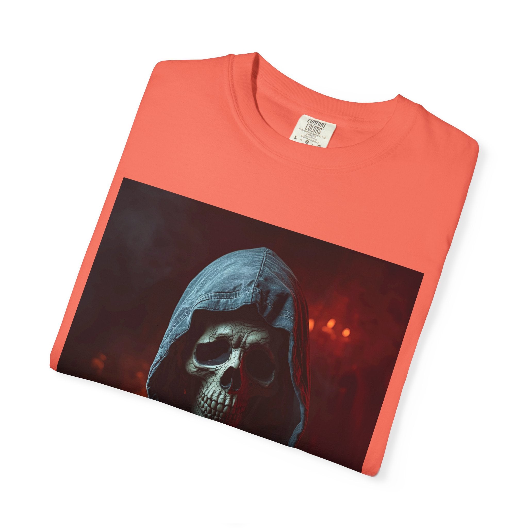 Gothic Skull T-Shirt | Unisex Vintage Tee, Halloween Shirt, Edgy Graphic Top, Unique Gift for Him/Her, Urban Style Wear