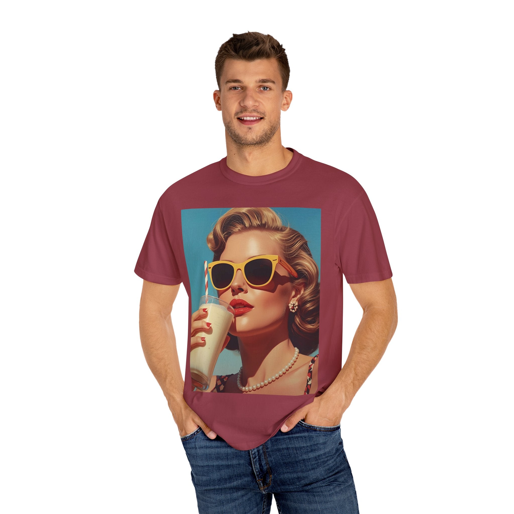 Retro Pop Art Summer Vibes T-Shirt - Vintage Style Tee, Casual Wear, Gift for Her, Fashion Tee, Beach Day Outfit