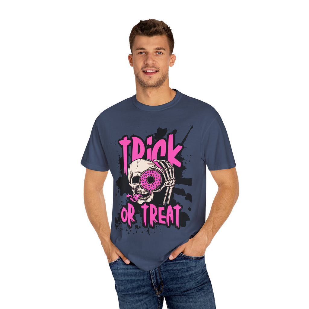 Halloween Skull T-Shirt, Trick or Treat Shirt, Unisex Graphic Tee, Spooky Vibes, Fall Fashion, Festival Wear, Casual Outfit