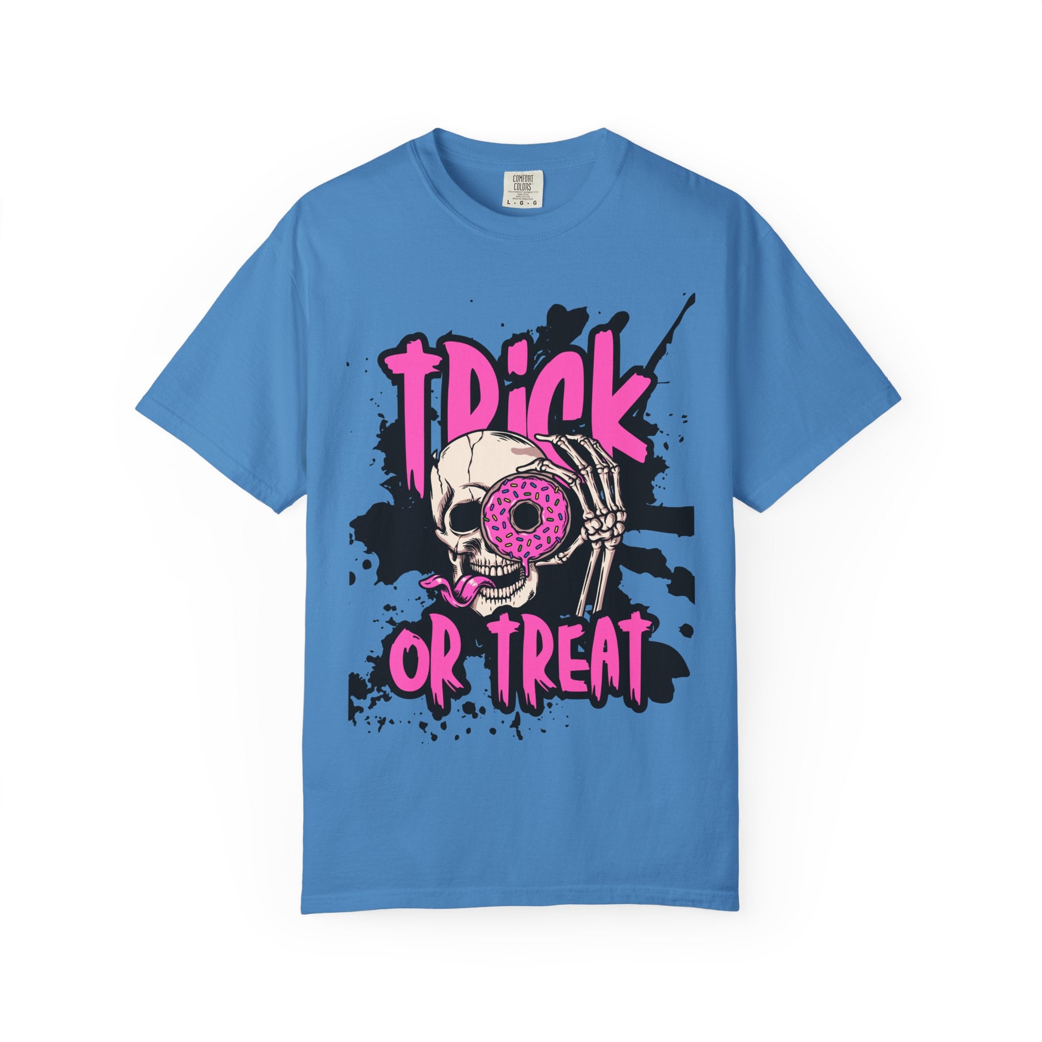 Halloween Skull T-Shirt, Trick or Treat Shirt, Unisex Graphic Tee, Spooky Vibes, Fall Fashion, Festival Wear, Casual Outfit