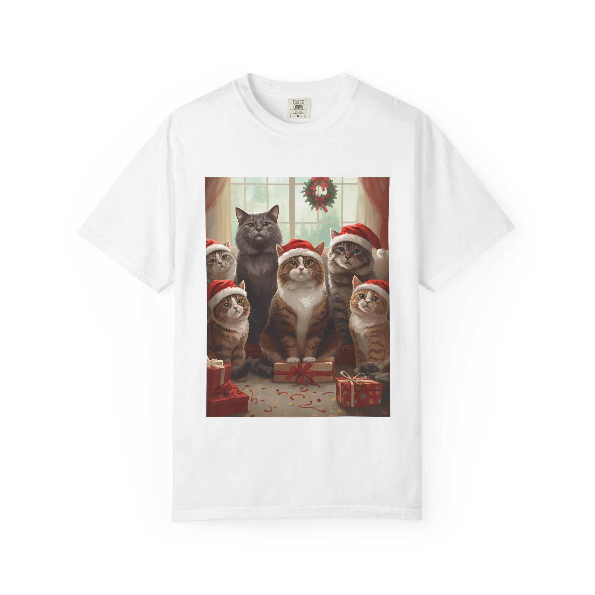 Cute Festive Christmas Holiday Cat T-Shirt, Christmas Gift, Cute Cat Shirt, Unisex Tee, Pet Lover Gift, Cozy Winter Style