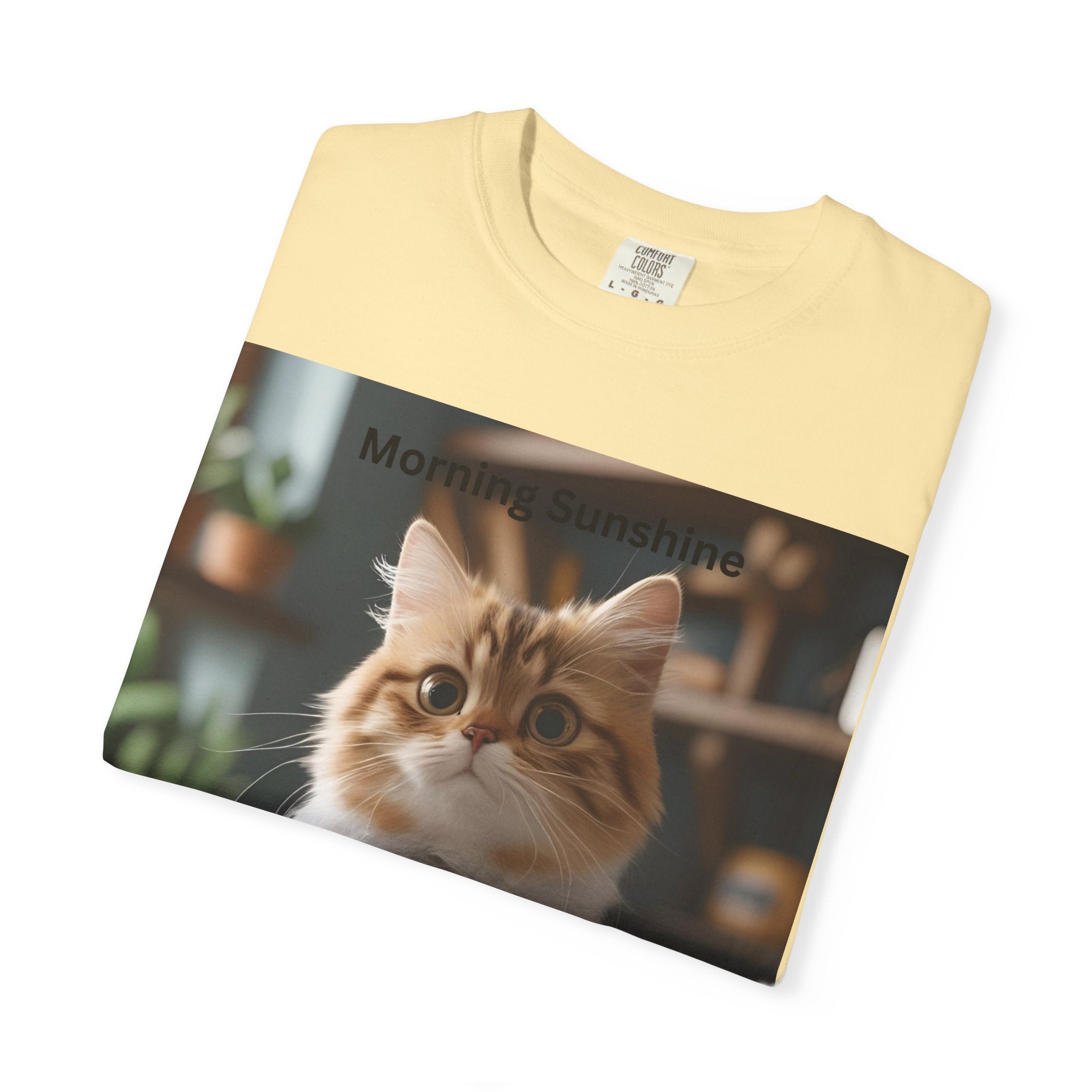 Cute Cat Lover T-Shirt, Unisex Tee, Animal Tee, Gift for Cat Owners, Cute Cat Shirt, Casual Wear, Pet Lover Gift