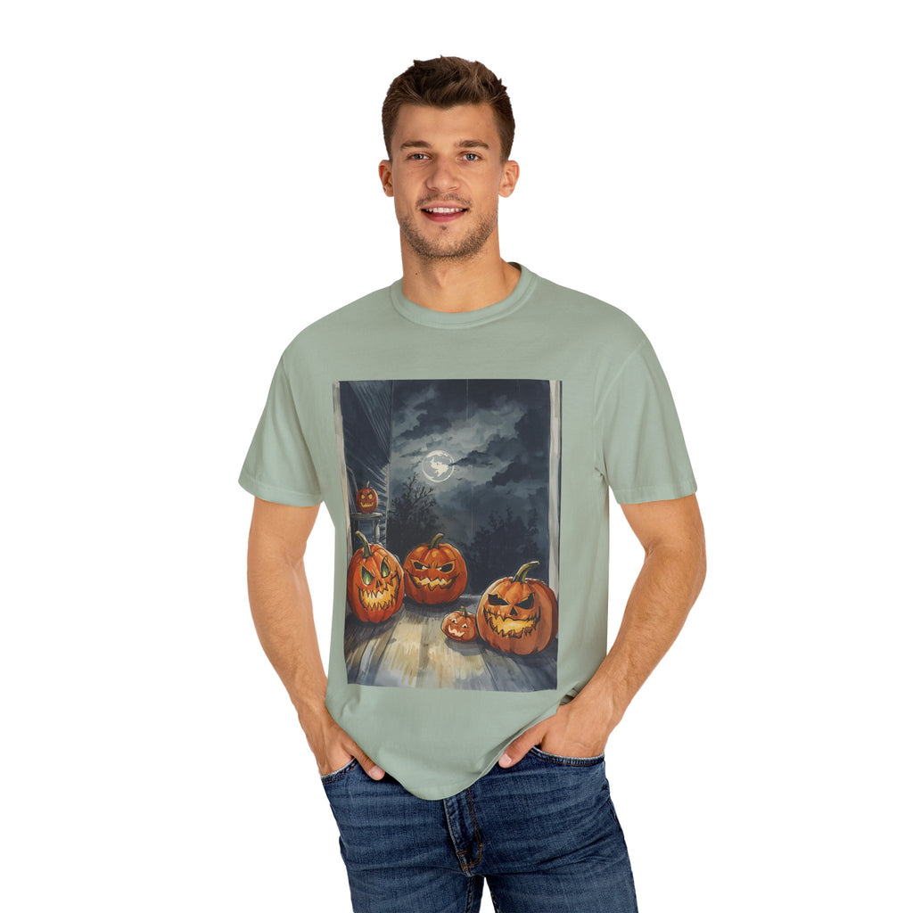 Halloween Pumpkin Scary T-shirt - Perfect for Fall Celebrations, Trick or Treat, Autumn Fashion, Costume Party, Spooky Vibes