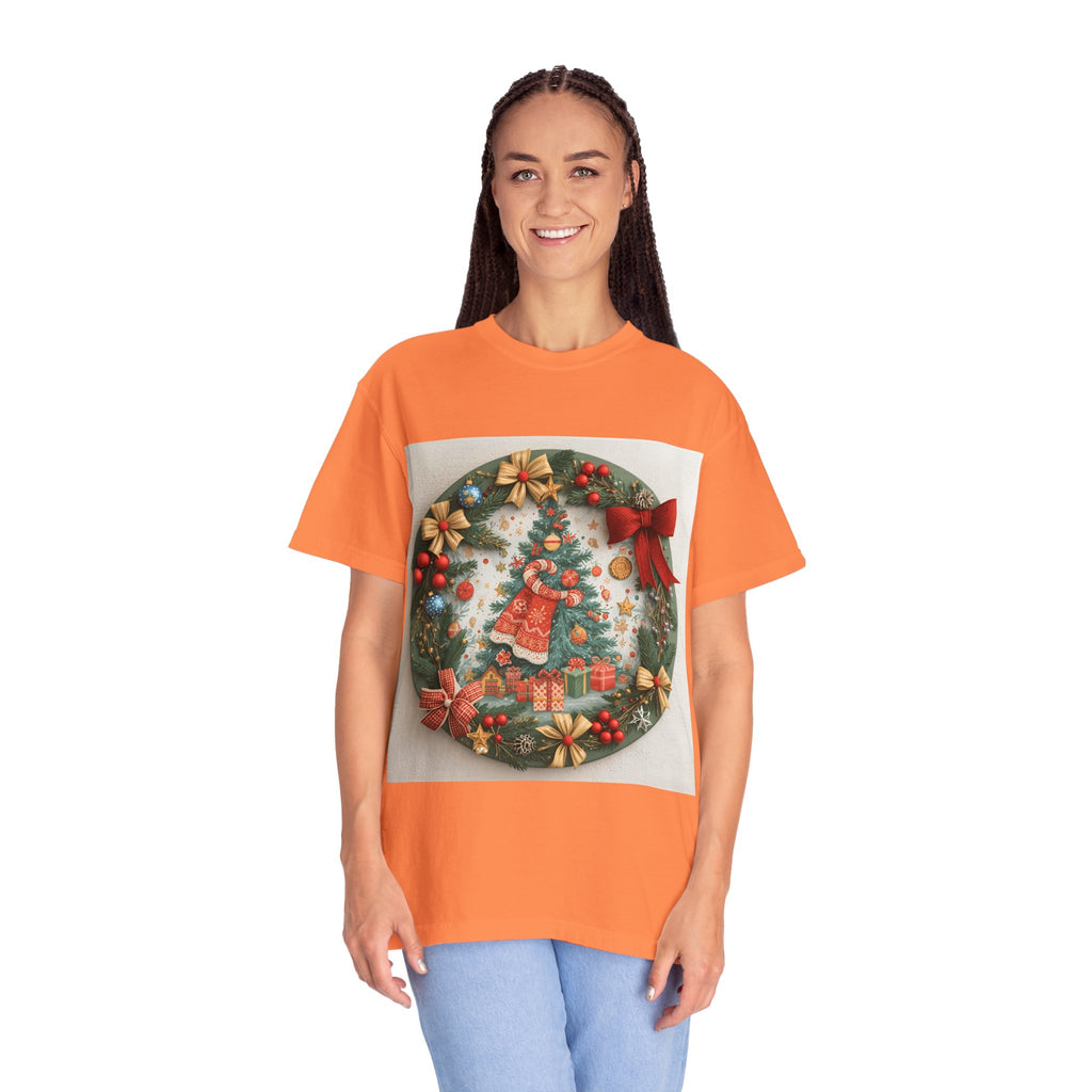 Christmas Wreath Festive Christmas T-shirt, Unisex Holiday Tee, Cheerful Xmas Apparel, Perfect Gift, Winter Celebration Wear, Christmas Spirit Shirt