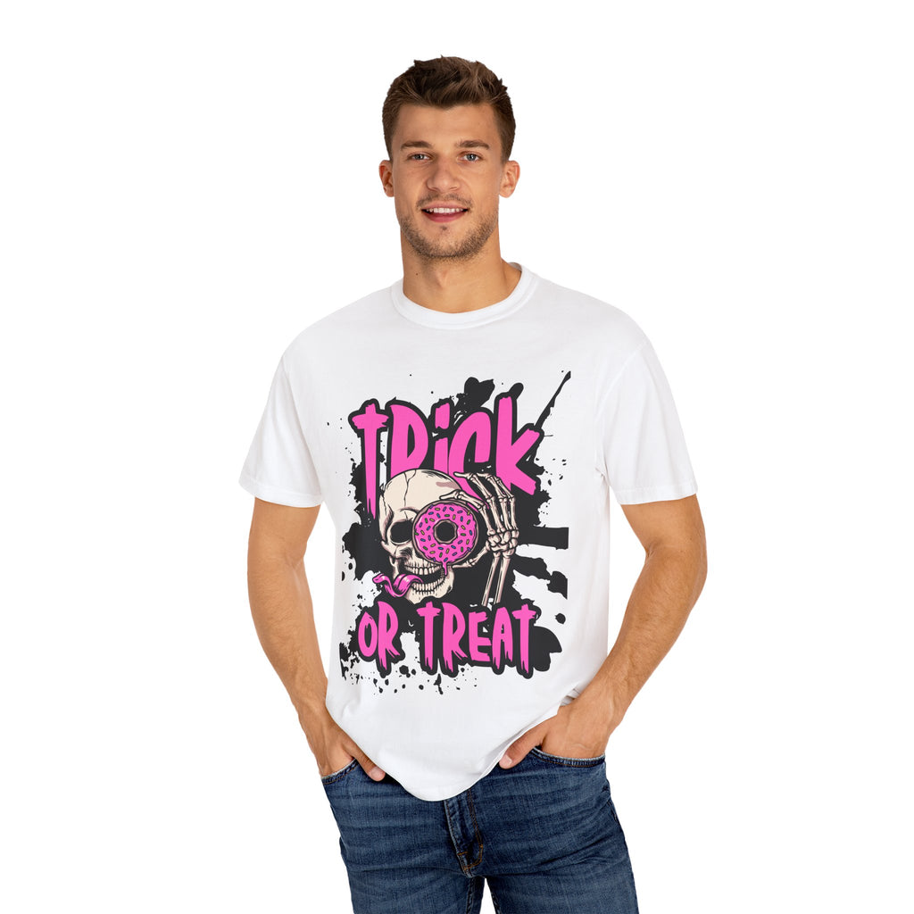 Halloween Skull T-Shirt, Trick or Treat Shirt, Unisex Graphic Tee, Spooky Vibes, Fall Fashion, Festival Wear, Casual Outfit