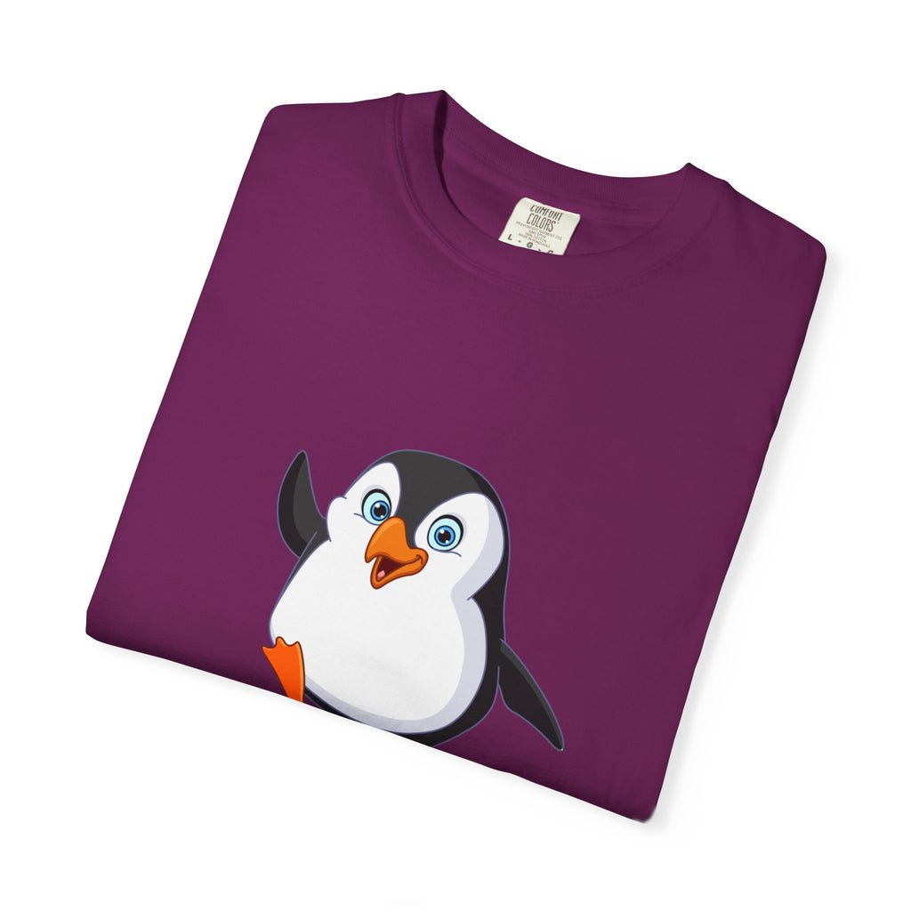 Penguin Spirit Animal Shirt, Unisex T-Shirt for Animal Lovers, Cute Gift for Birthdays, Christmas, Casual Wear, Fun & Quirky Fashion