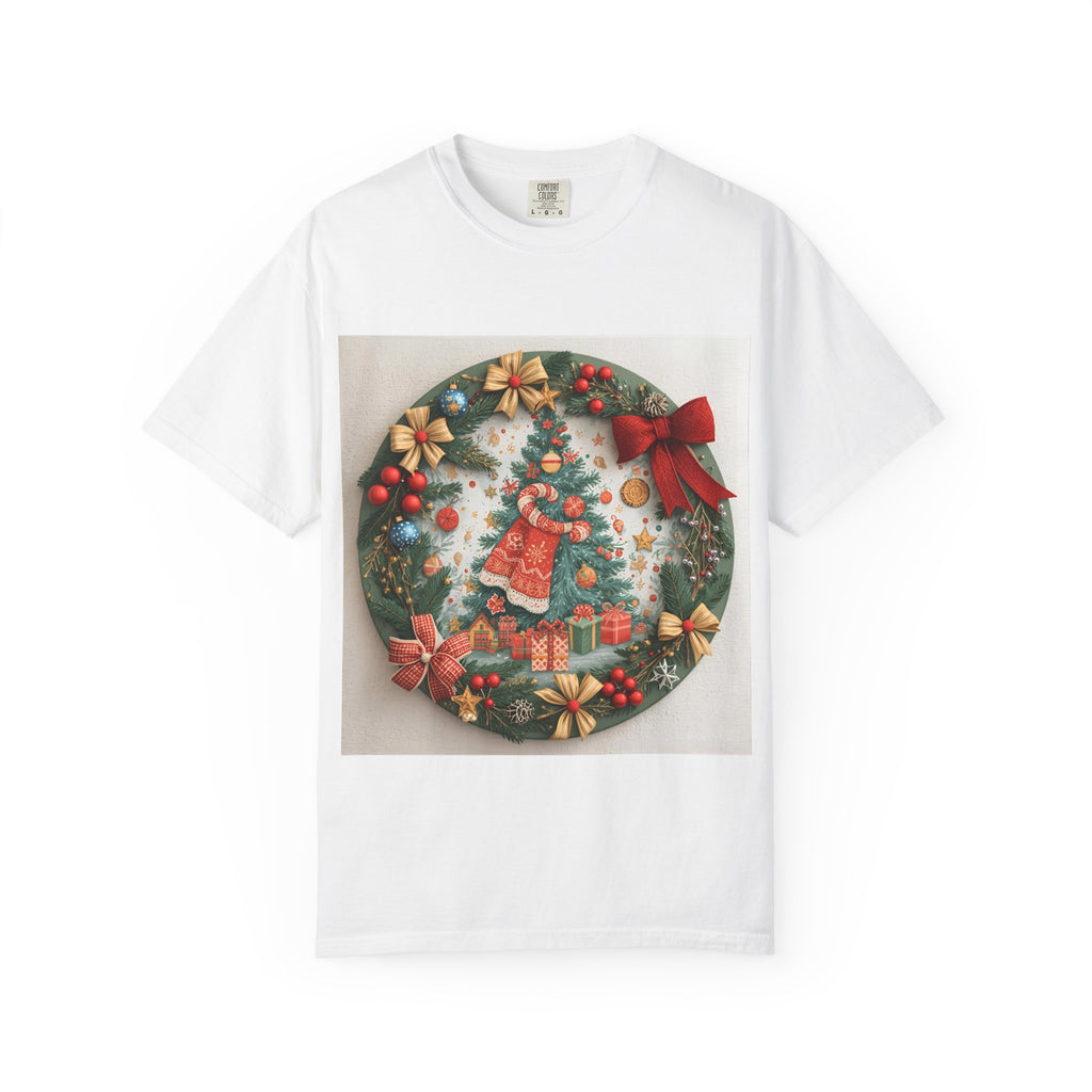 Christmas Wreath Festive Christmas T-shirt, Unisex Holiday Tee, Cheerful Xmas Apparel, Perfect Gift, Winter Celebration Wear, Christmas Spirit Shirt