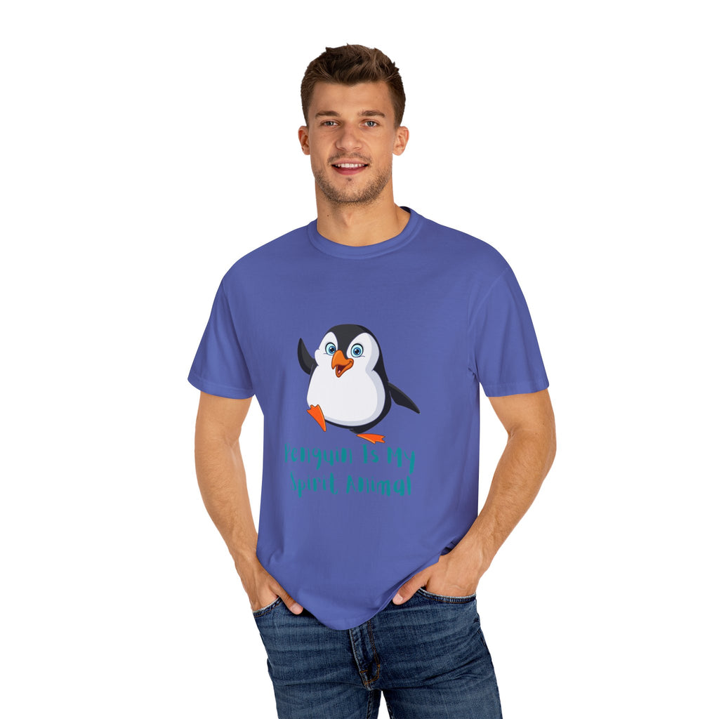 Penguin Spirit Animal Shirt, Unisex T-Shirt for Animal Lovers, Cute Gift for Birthdays, Christmas, Casual Wear, Fun & Quirky Fashion