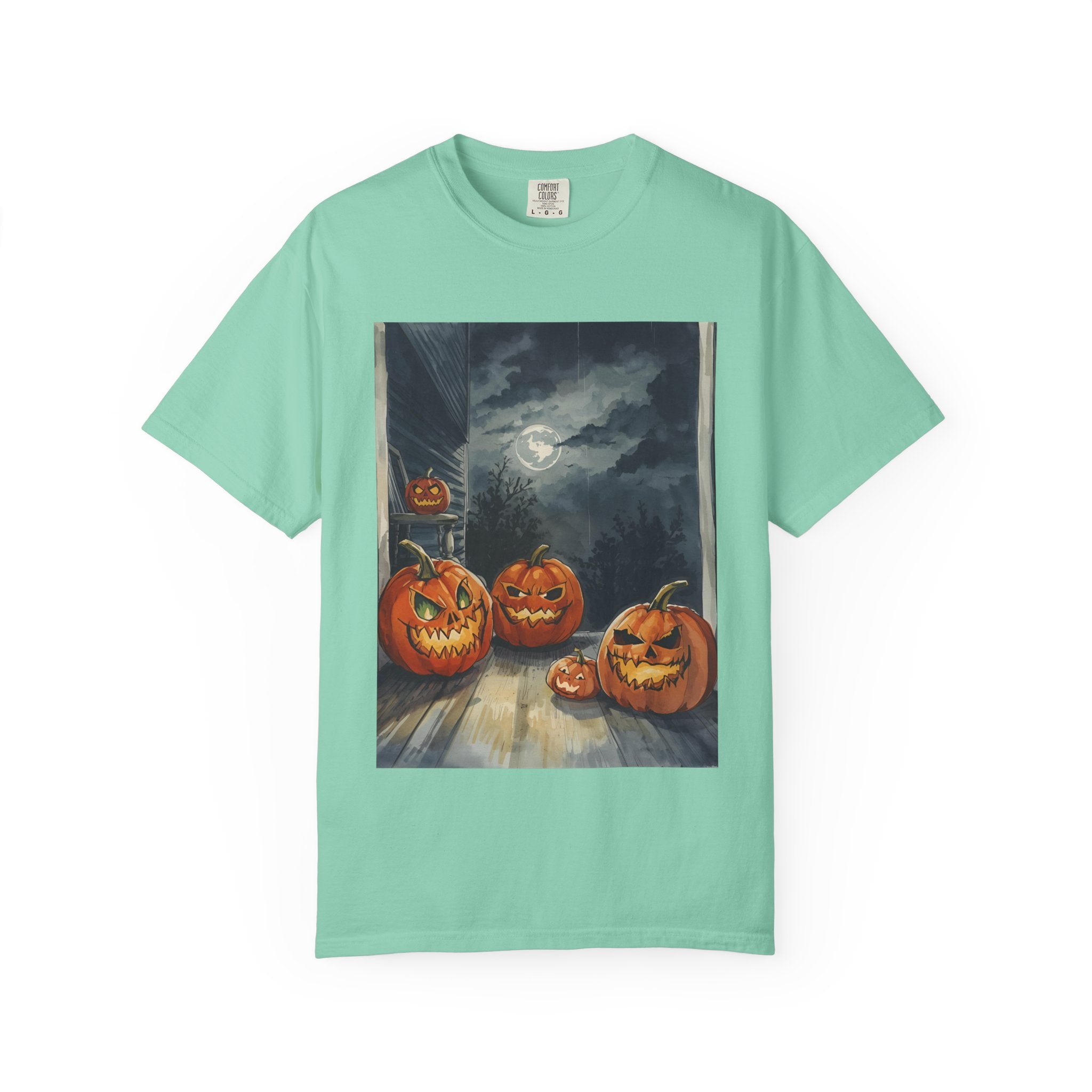 Halloween Pumpkin Scary T-shirt - Perfect for Fall Celebrations, Trick or Treat, Autumn Fashion, Costume Party, Spooky Vibes