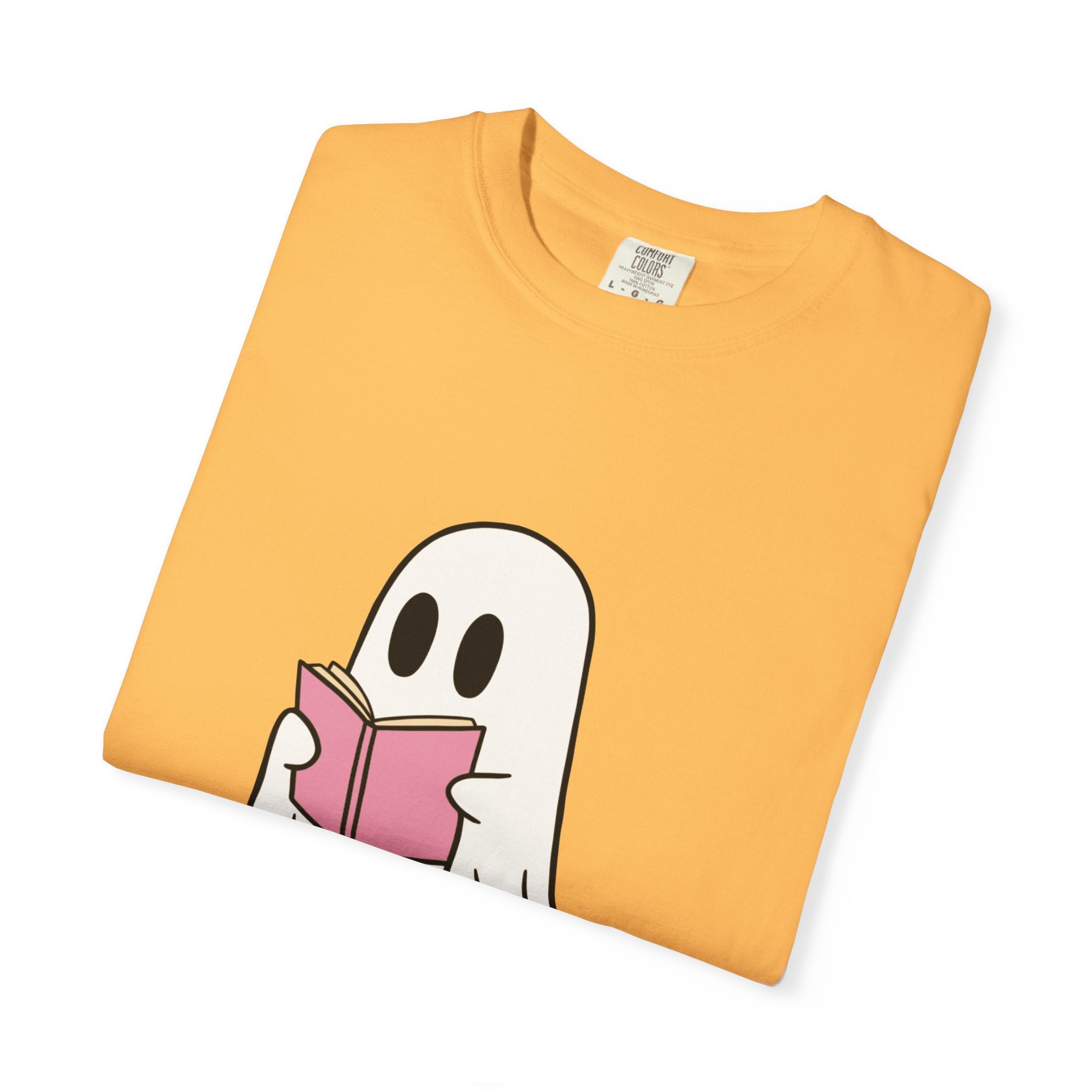 Spooky Ghost Reading T-Shirt | Unisex Halloween Tee, Cute Horror Gift, Cozy Casual Wear, Literary Costume Party, Ghost Lover Shirt