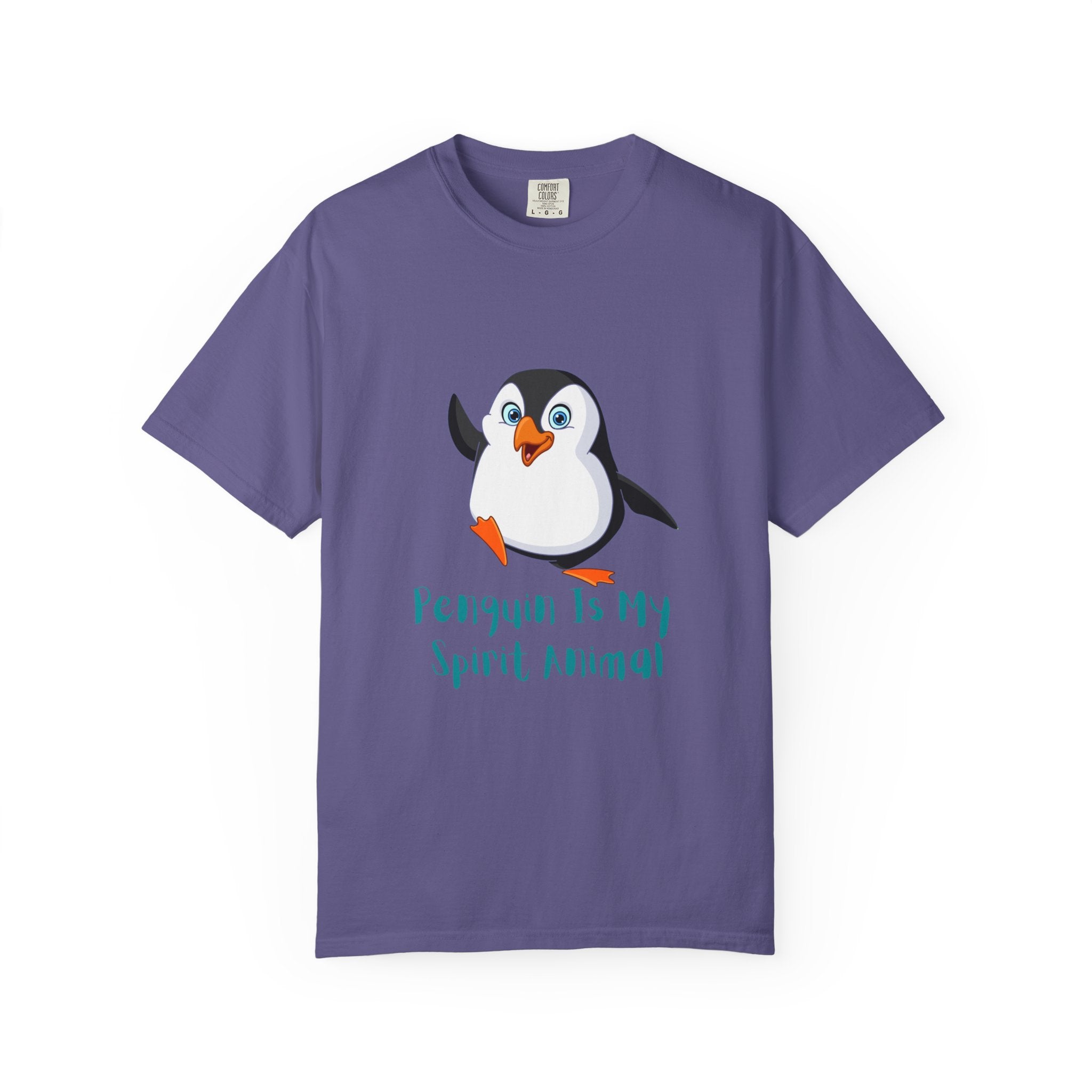 Penguin Spirit Animal Shirt, Unisex T-Shirt for Animal Lovers, Cute Gift for Birthdays, Christmas, Casual Wear, Fun & Quirky Fashion
