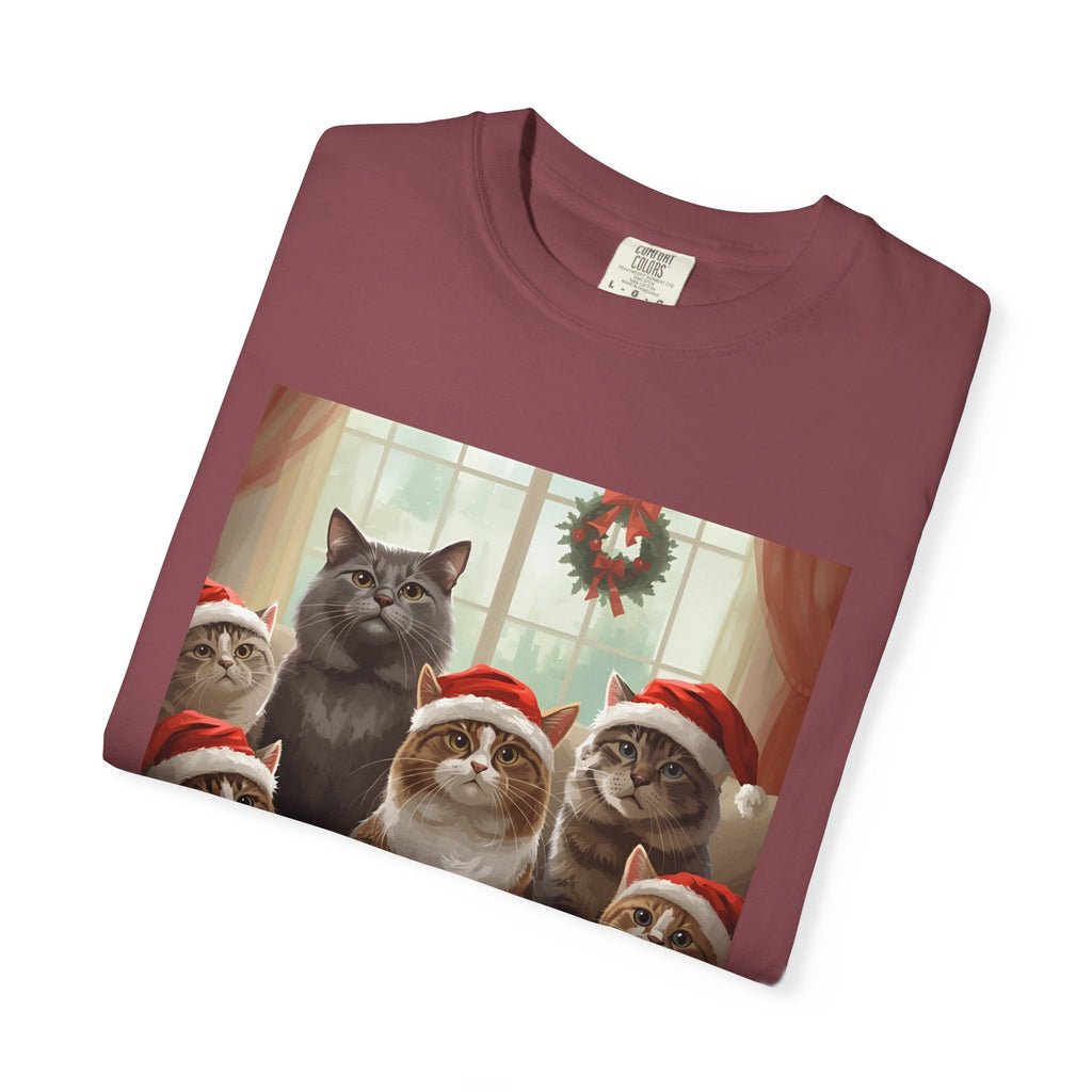 Cute Festive Christmas Holiday Cat T-Shirt, Christmas Gift, Cute Cat Shirt, Unisex Tee, Pet Lover Gift, Cozy Winter Style