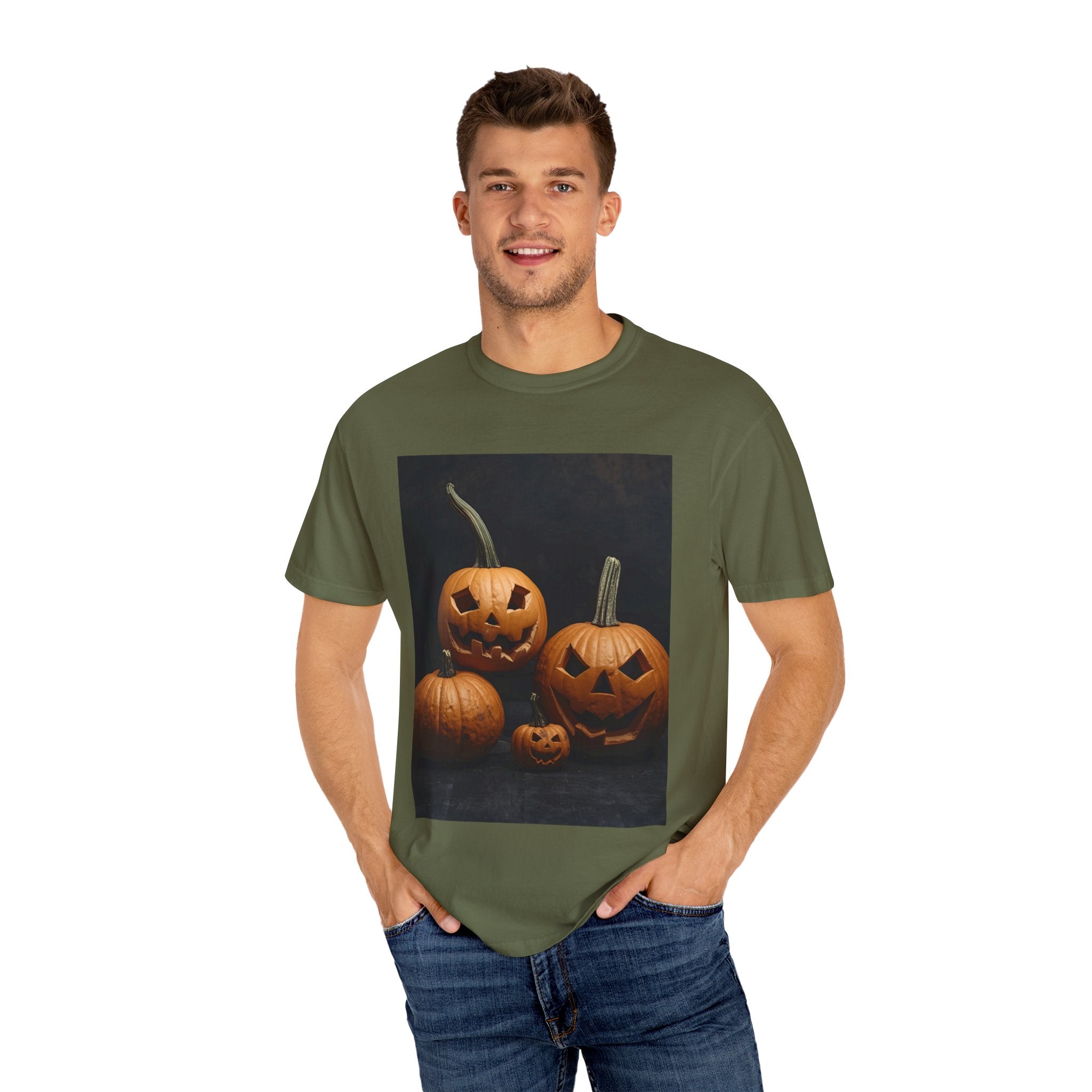 Halloween Pumpkin Graphic T-Shirt, Unisex Tee, Fall Apparel, Spooky Season Shirt, Halloween Costume, Holiday Gift