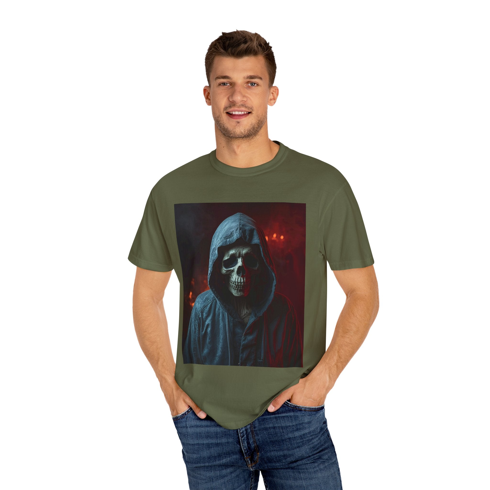 Gothic Skull T-Shirt | Unisex Vintage Tee, Halloween Shirt, Edgy Graphic Top, Unique Gift for Him/Her, Urban Style Wear