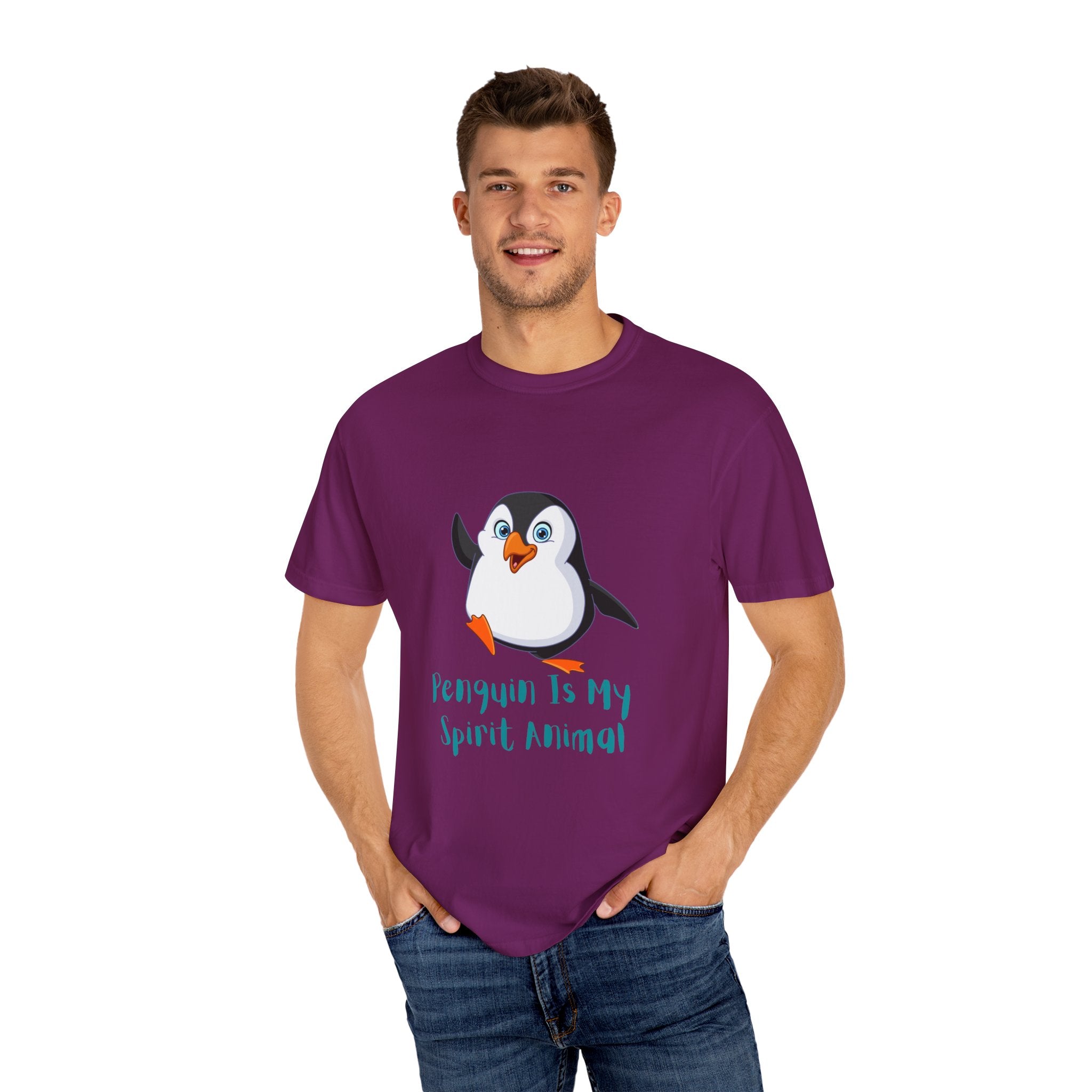 Penguin Spirit Animal Shirt, Unisex T-Shirt for Animal Lovers, Cute Gift for Birthdays, Christmas, Casual Wear, Fun & Quirky Fashion