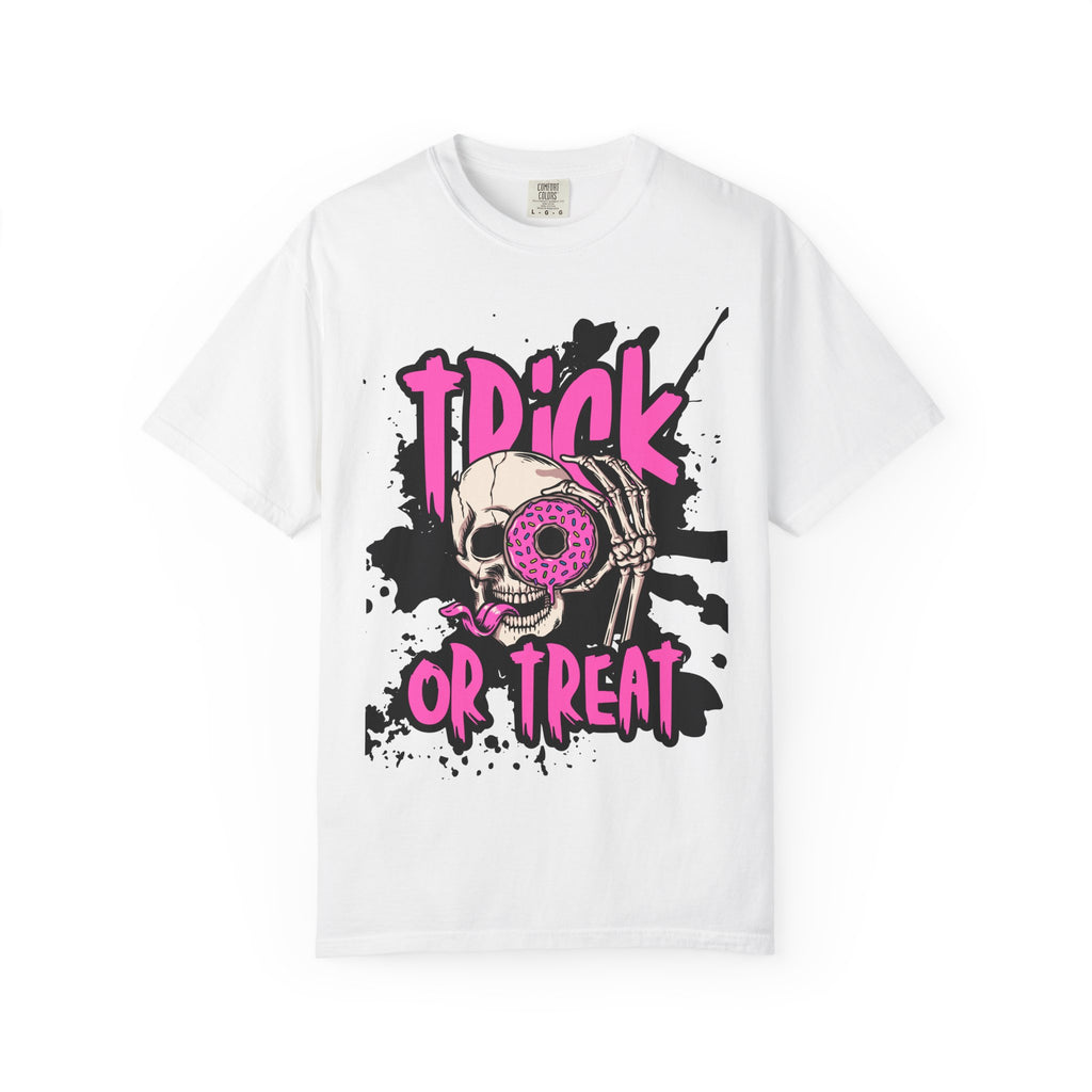 Halloween Skull T-Shirt, Trick or Treat Shirt, Unisex Graphic Tee, Spooky Vibes, Fall Fashion, Festival Wear, Casual Outfit