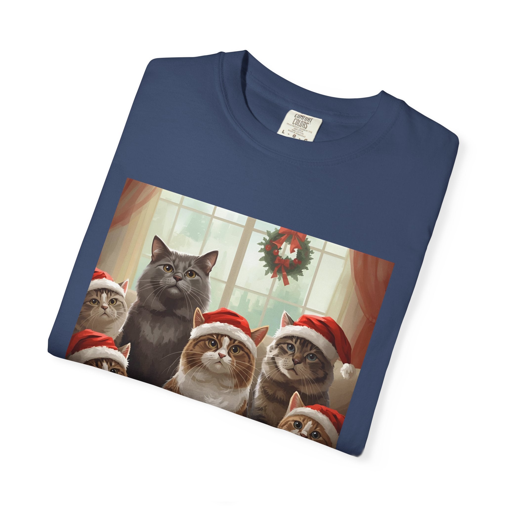 Cute Festive Christmas Holiday Cat T-Shirt, Christmas Gift, Cute Cat Shirt, Unisex Tee, Pet Lover Gift, Cozy Winter Style