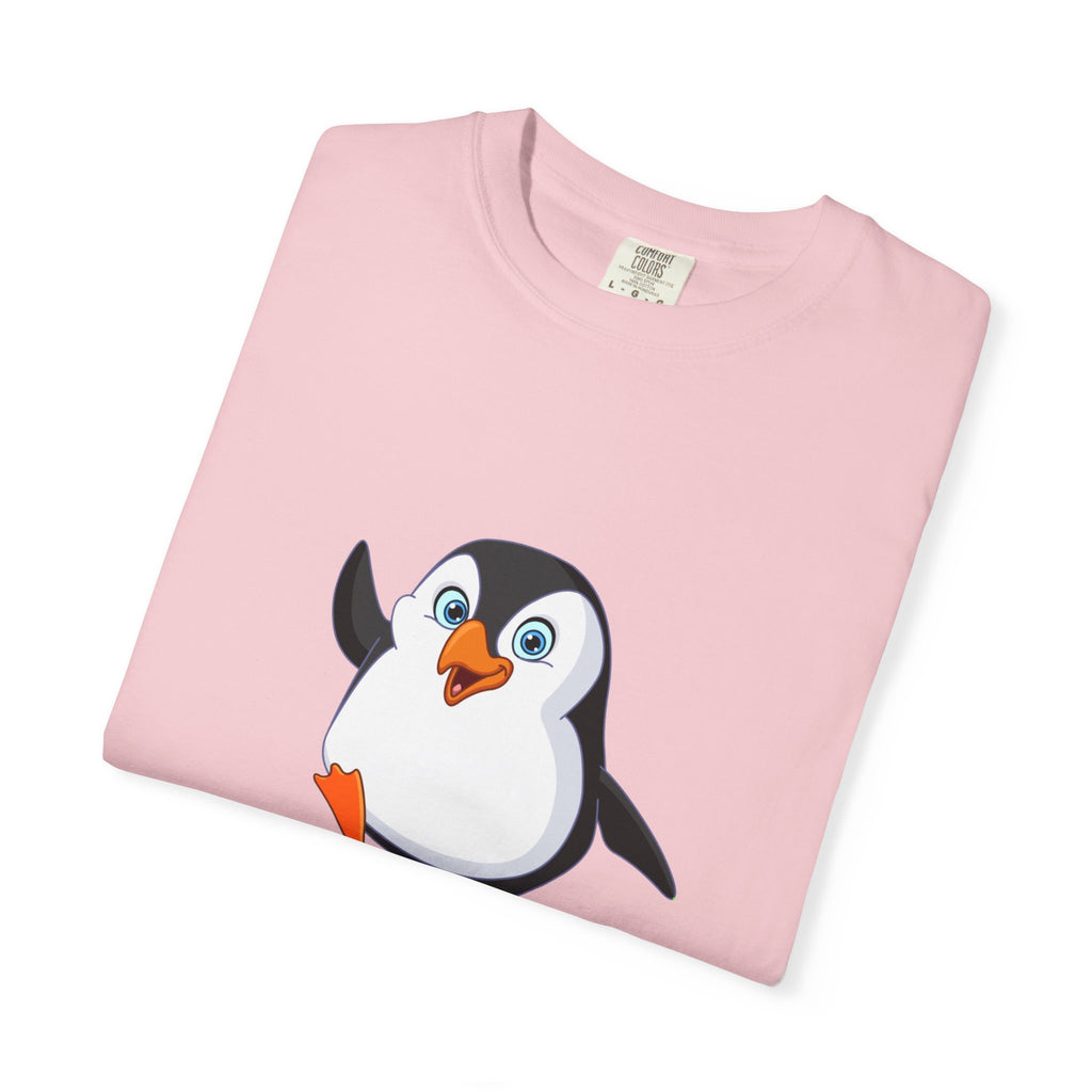 Penguin Spirit Animal Shirt, Unisex T-Shirt for Animal Lovers, Cute Gift for Birthdays, Christmas, Casual Wear, Fun & Quirky Fashion