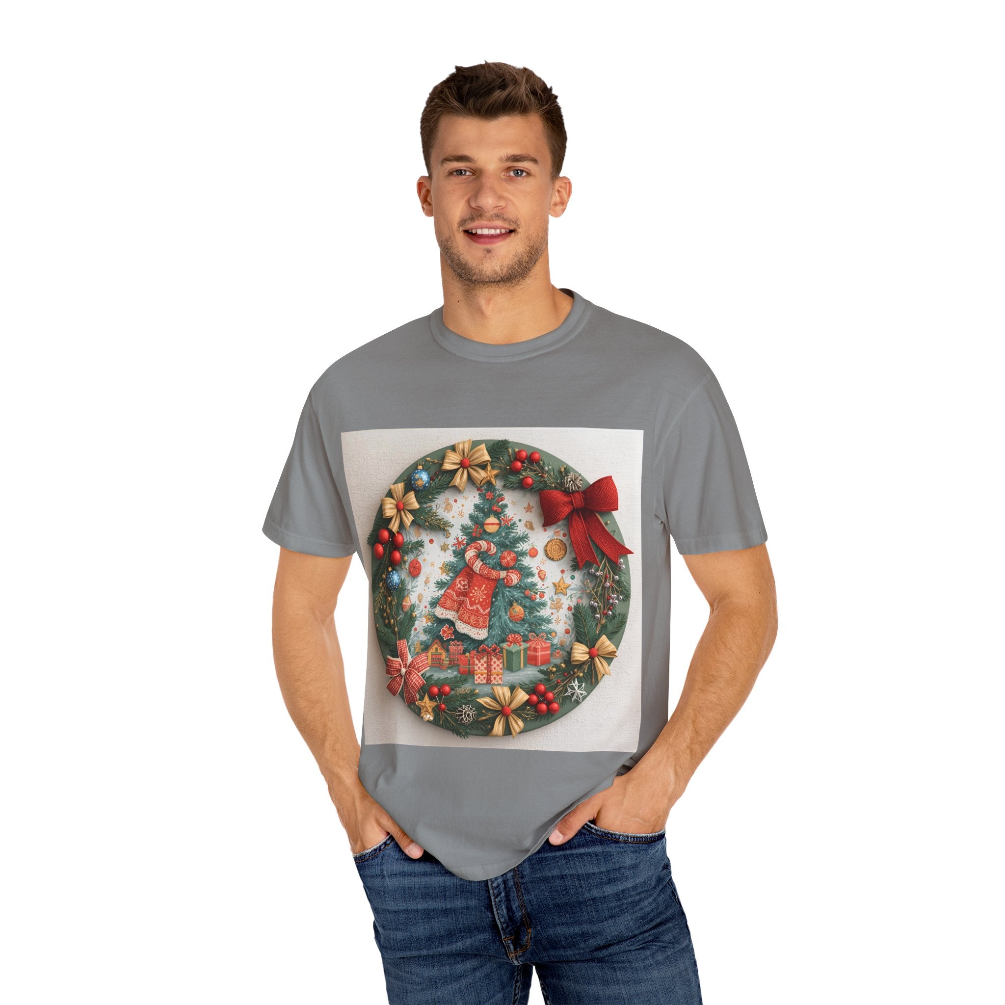 Christmas Wreath Festive Christmas T-shirt, Unisex Holiday Tee, Cheerful Xmas Apparel, Perfect Gift, Winter Celebration Wear, Christmas Spirit Shirt