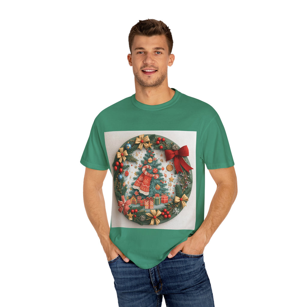 Christmas Wreath Festive Christmas T-shirt, Unisex Holiday Tee, Cheerful Xmas Apparel, Perfect Gift, Winter Celebration Wear, Christmas Spirit Shirt