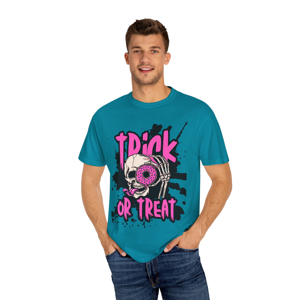 Halloween Skull T-Shirt, Trick or Treat Shirt, Unisex Graphic Tee, Spooky Vibes, Fall Fashion, Festival Wear, Casual Outfit