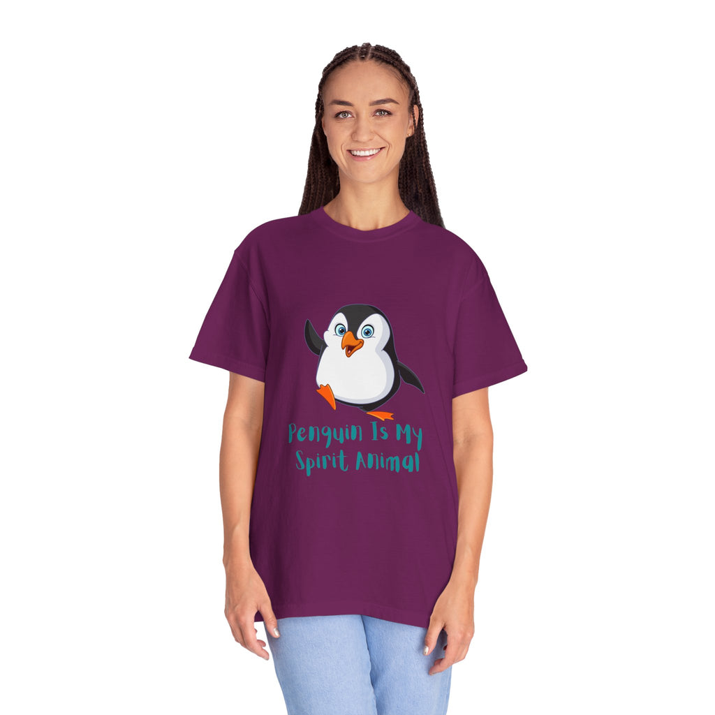Penguin Spirit Animal Shirt, Unisex T-Shirt for Animal Lovers, Cute Gift for Birthdays, Christmas, Casual Wear, Fun & Quirky Fashion