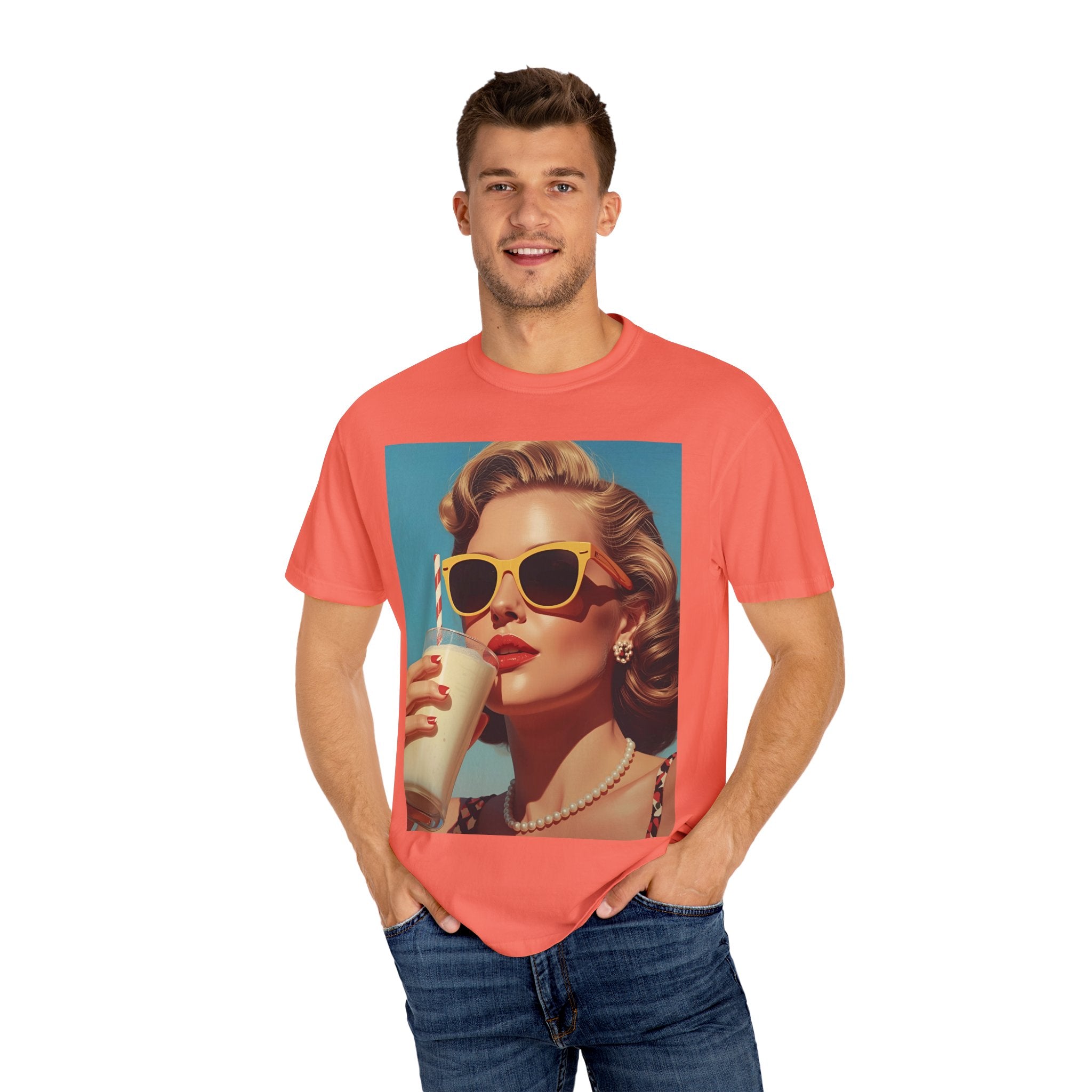 Retro Pop Art Summer Vibes T-Shirt - Vintage Style Tee, Casual Wear, Gift for Her, Fashion Tee, Beach Day Outfit