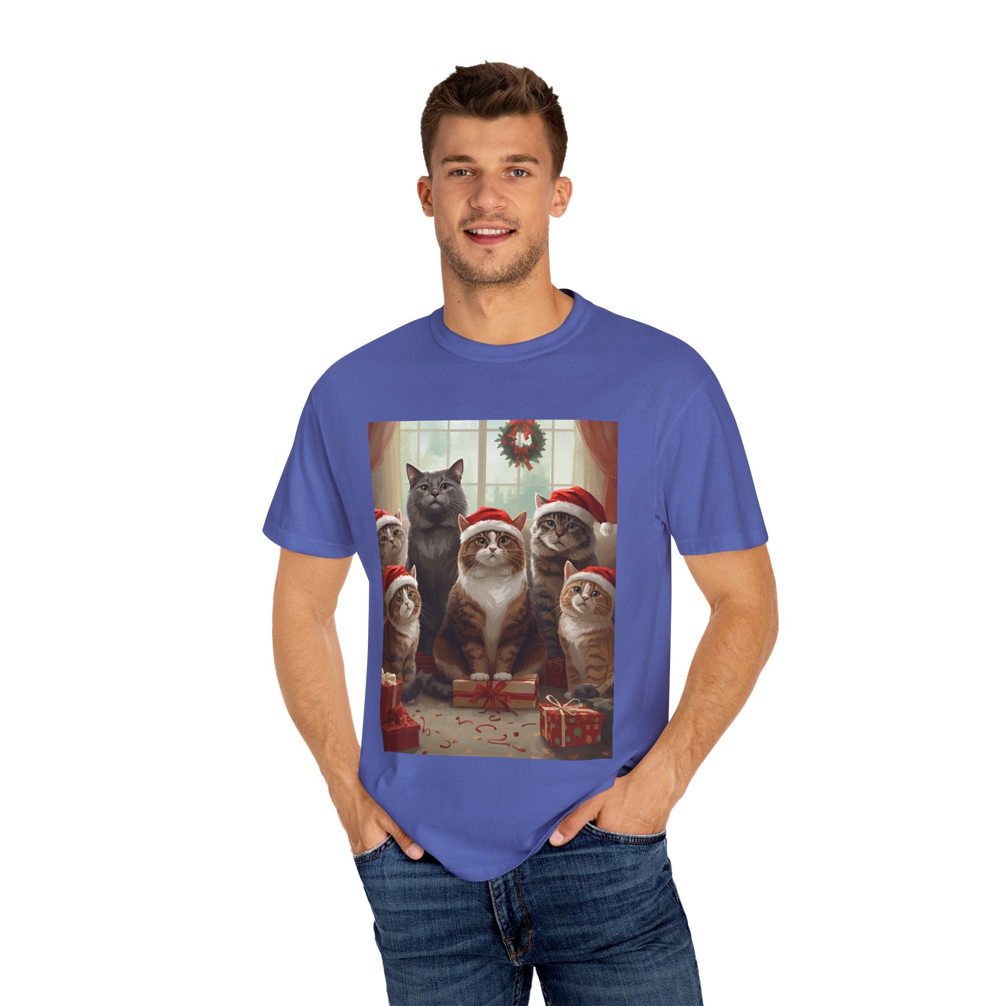 Cute Festive Christmas Holiday Cat T-Shirt, Christmas Gift, Cute Cat Shirt, Unisex Tee, Pet Lover Gift, Cozy Winter Style