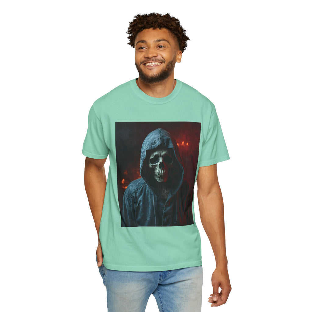 Gothic Skull T-Shirt | Unisex Vintage Tee, Halloween Shirt, Edgy Graphic Top, Unique Gift for Him/Her, Urban Style Wear