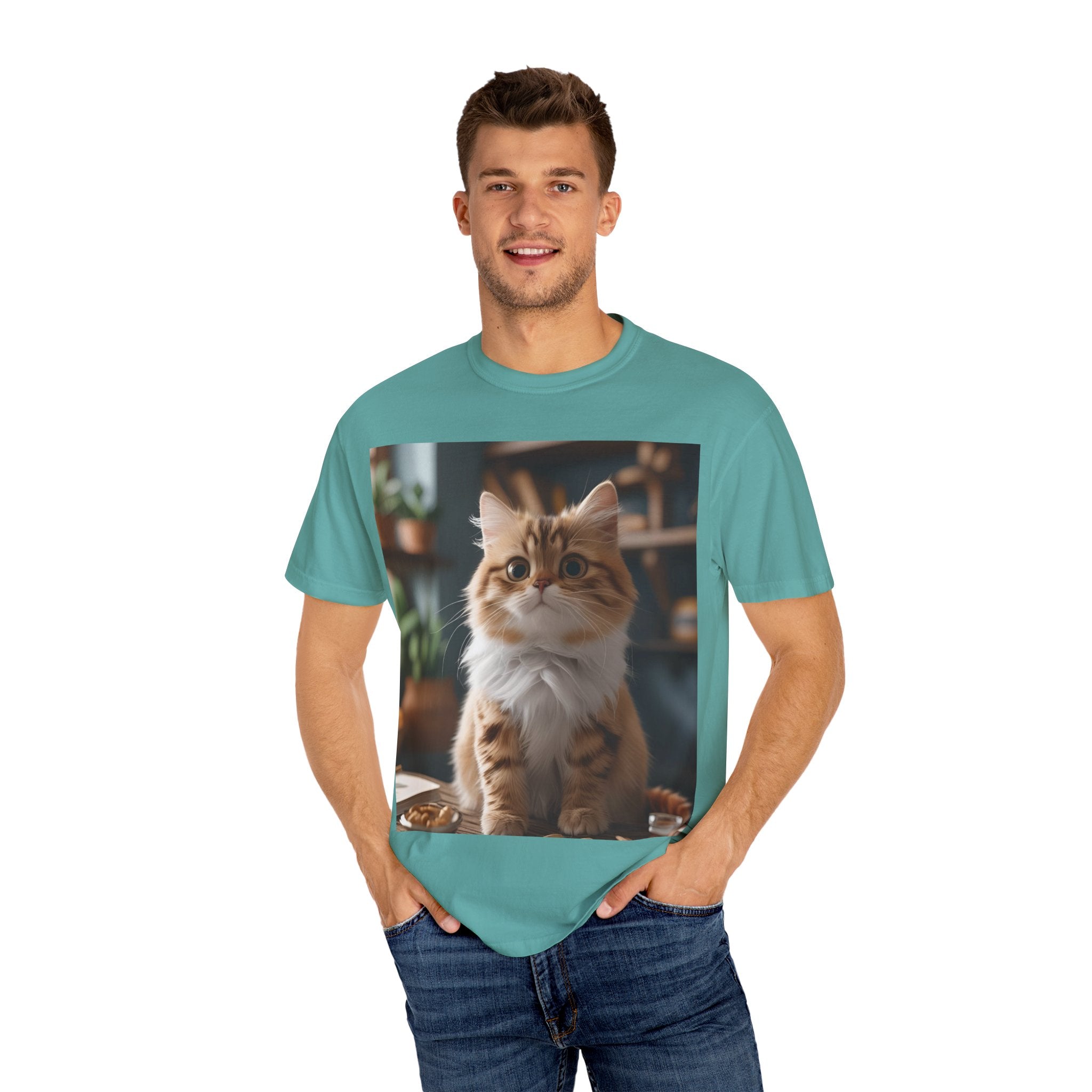 Adorable Cat Graphic T-shirt for Animal Lovers, Cute Pet Tee, Gift for Cat Owners, Casual Wear, Unisex Apparel