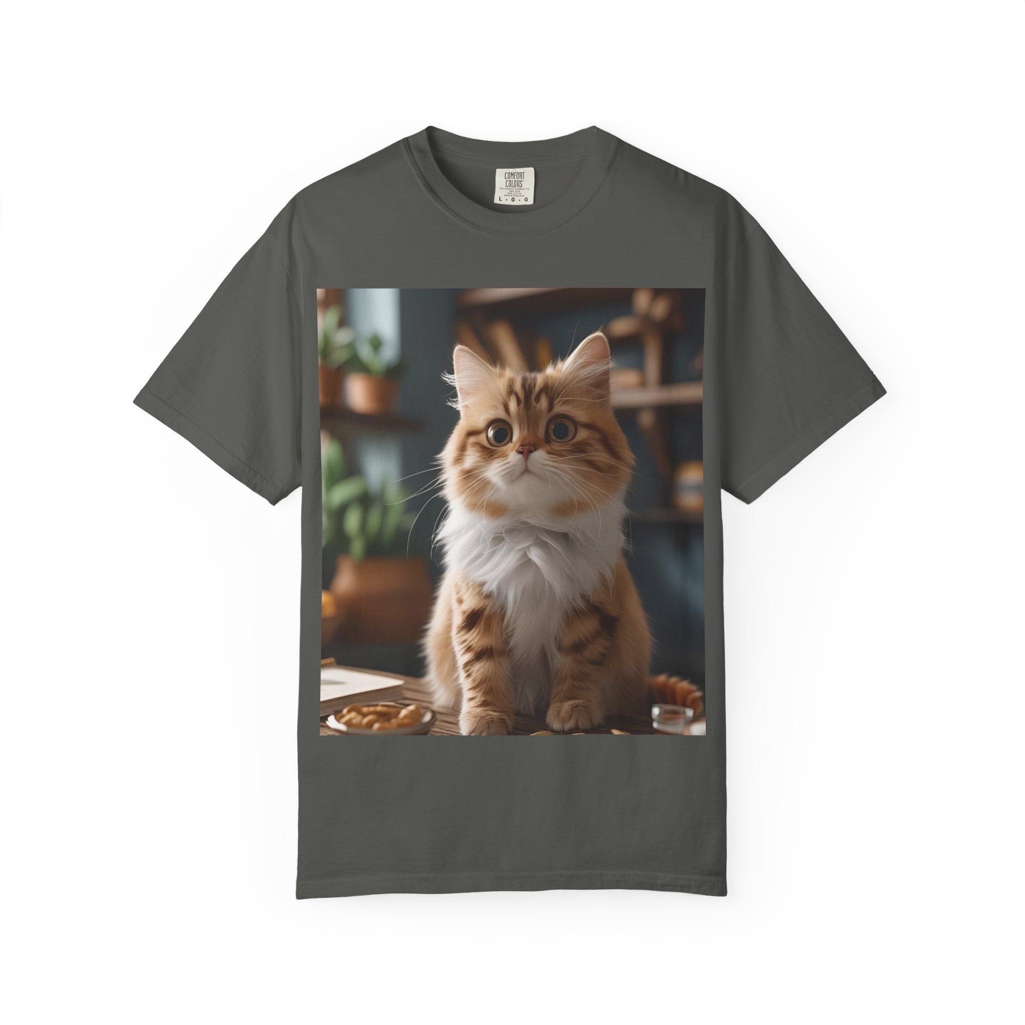 Adorable Cat Graphic T-shirt for Animal Lovers, Cute Pet Tee, Gift for Cat Owners, Casual Wear, Unisex Apparel