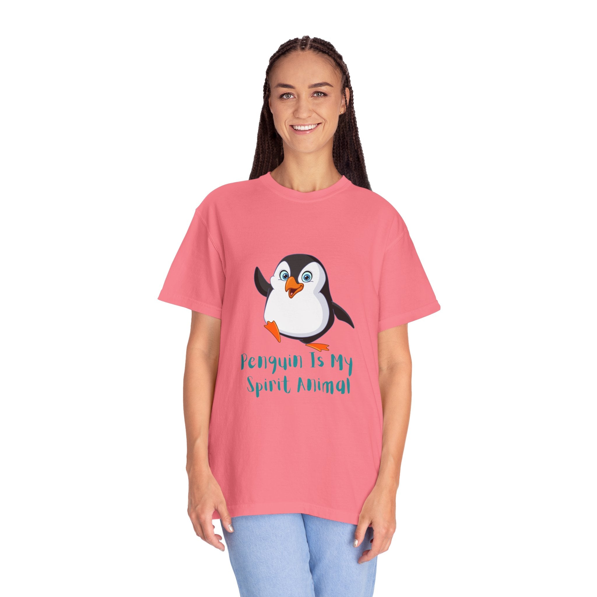 Penguin Spirit Animal Shirt, Unisex T-Shirt for Animal Lovers, Cute Gift for Birthdays, Christmas, Casual Wear, Fun & Quirky Fashion