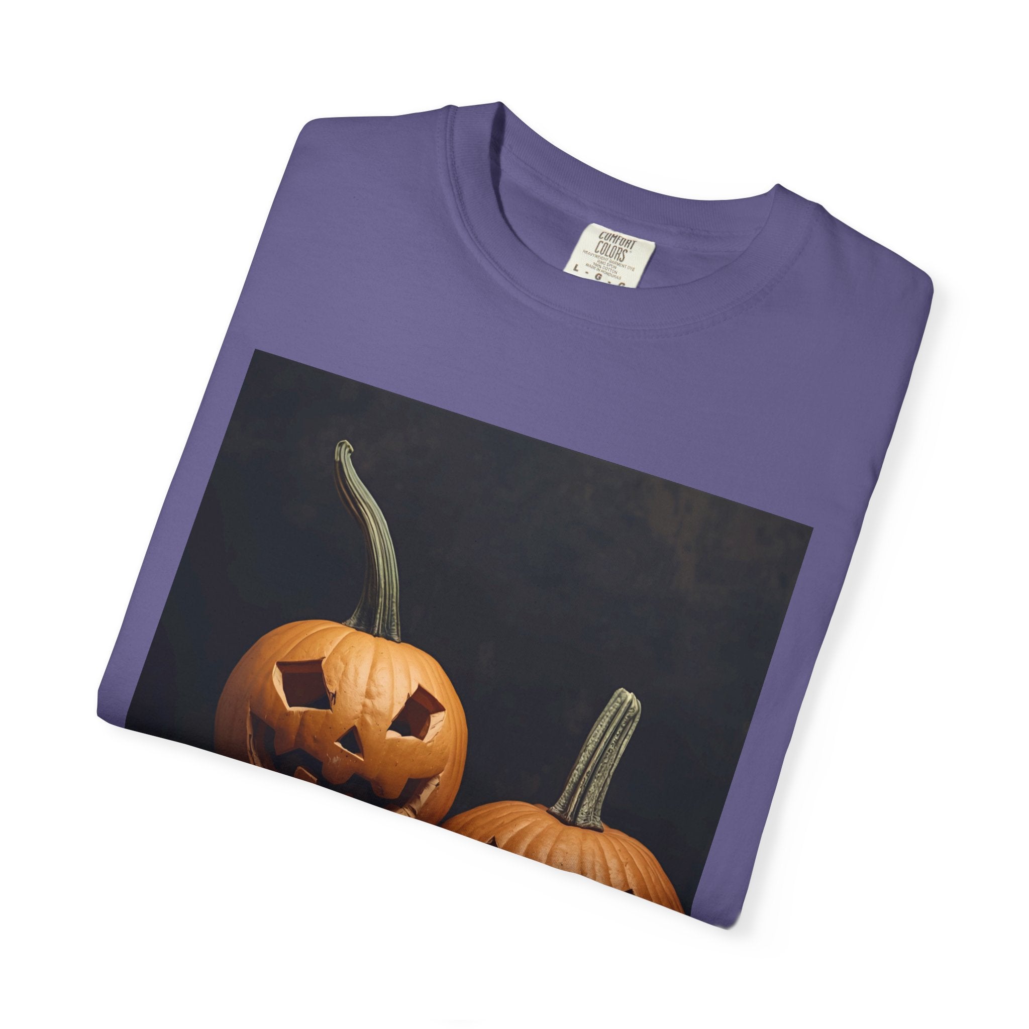 Halloween Pumpkin Graphic Tee, Unisex T-Shirt, Fall Fashion, Cozy Casual Wear, Spooky Season Apparel, Autumn Vibes