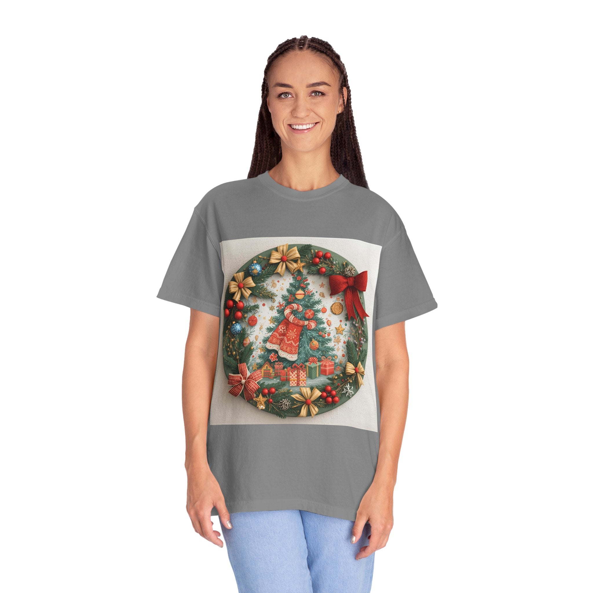 Christmas Wreath Festive Christmas T-shirt, Unisex Holiday Tee, Cheerful Xmas Apparel, Perfect Gift, Winter Celebration Wear, Christmas Spirit Shirt
