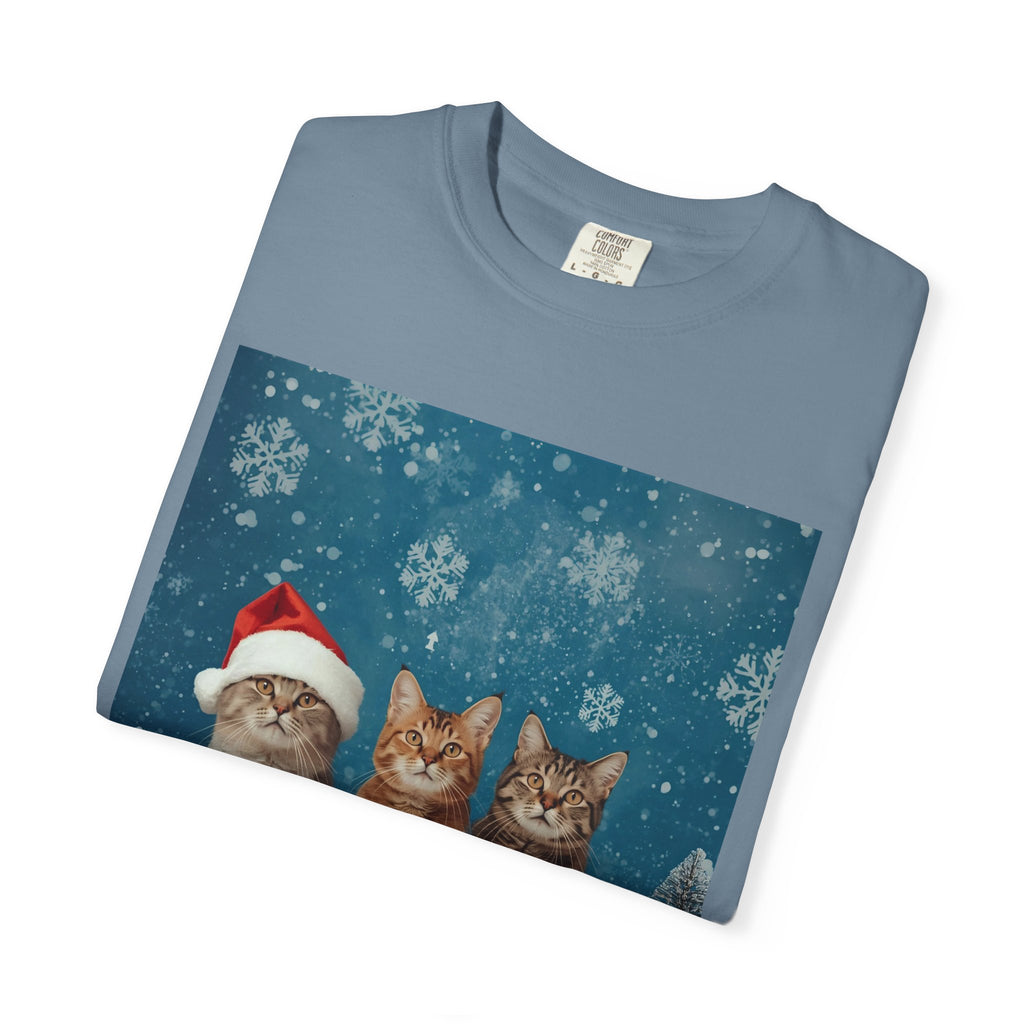 Cute Christmas Festive Cat T-Shirt, Holiday Cat Tee, Christmas Gift, Unisex T-Shirt, Pet Lover Apparel, Cute Animal Shirt, Winter Style