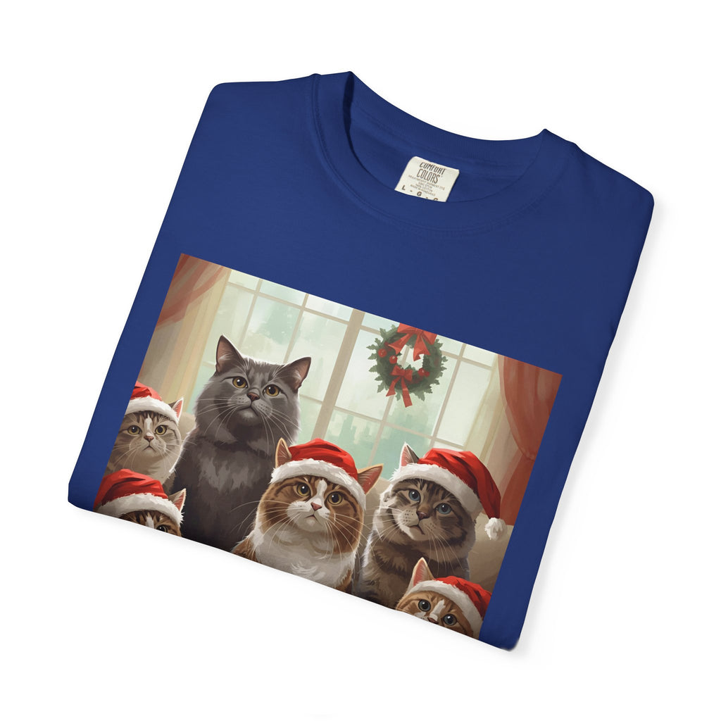 Cute Festive Christmas Holiday Cat T-Shirt, Christmas Gift, Cute Cat Shirt, Unisex Tee, Pet Lover Gift, Cozy Winter Style