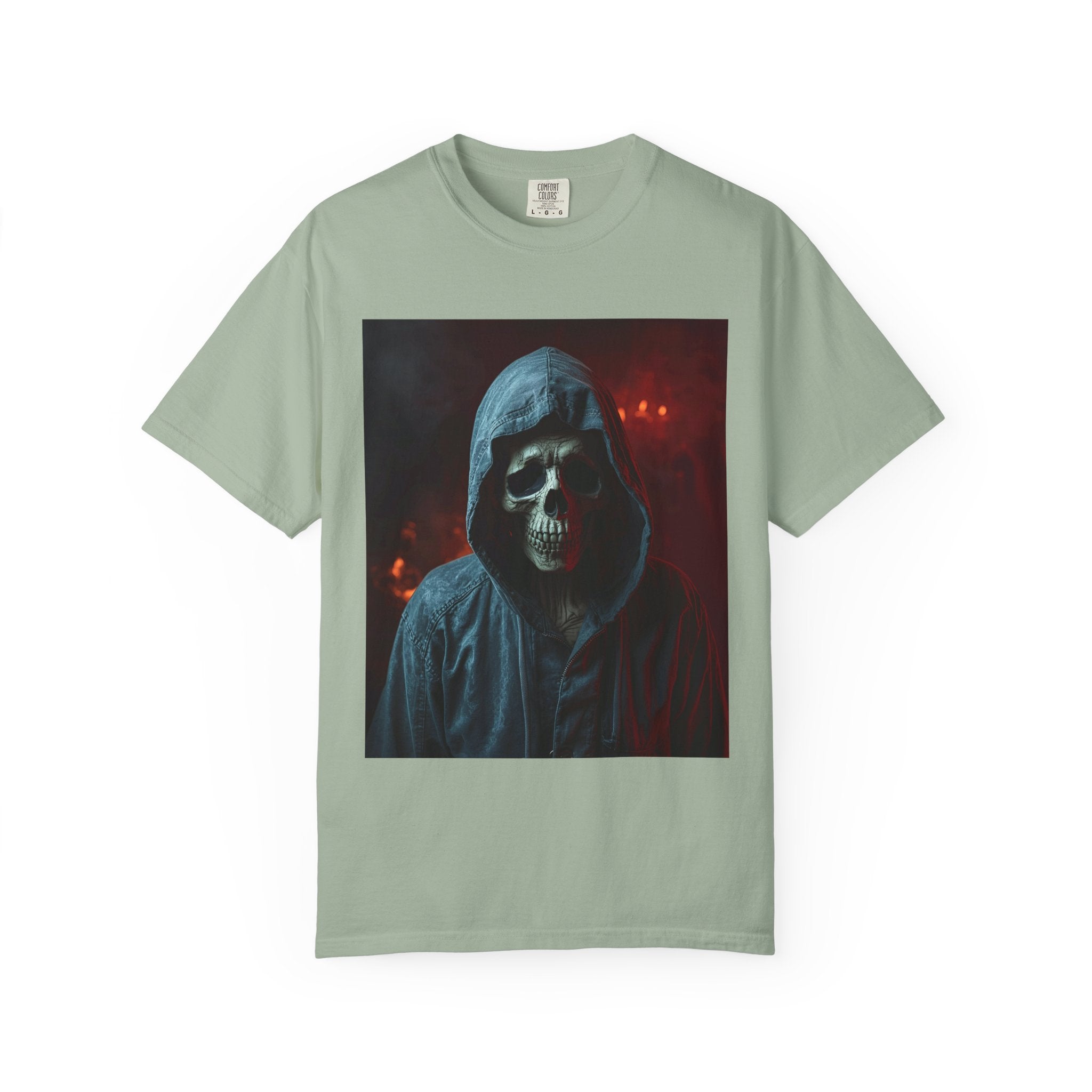 Gothic Skull T-Shirt | Unisex Vintage Tee, Halloween Shirt, Edgy Graphic Top, Unique Gift for Him/Her, Urban Style Wear