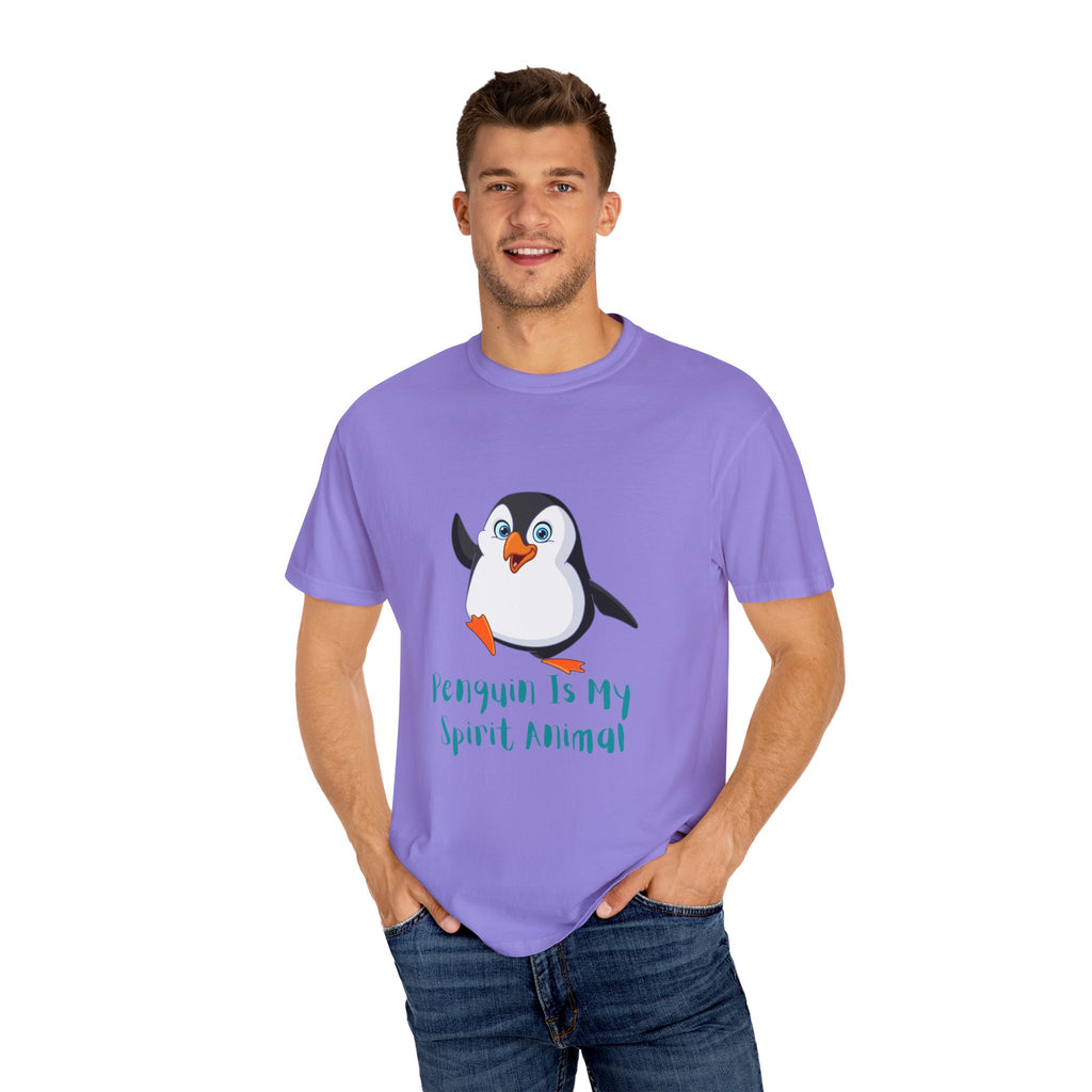 Penguin Spirit Animal Shirt, Unisex T-Shirt for Animal Lovers, Cute Gift for Birthdays, Christmas, Casual Wear, Fun & Quirky Fashion