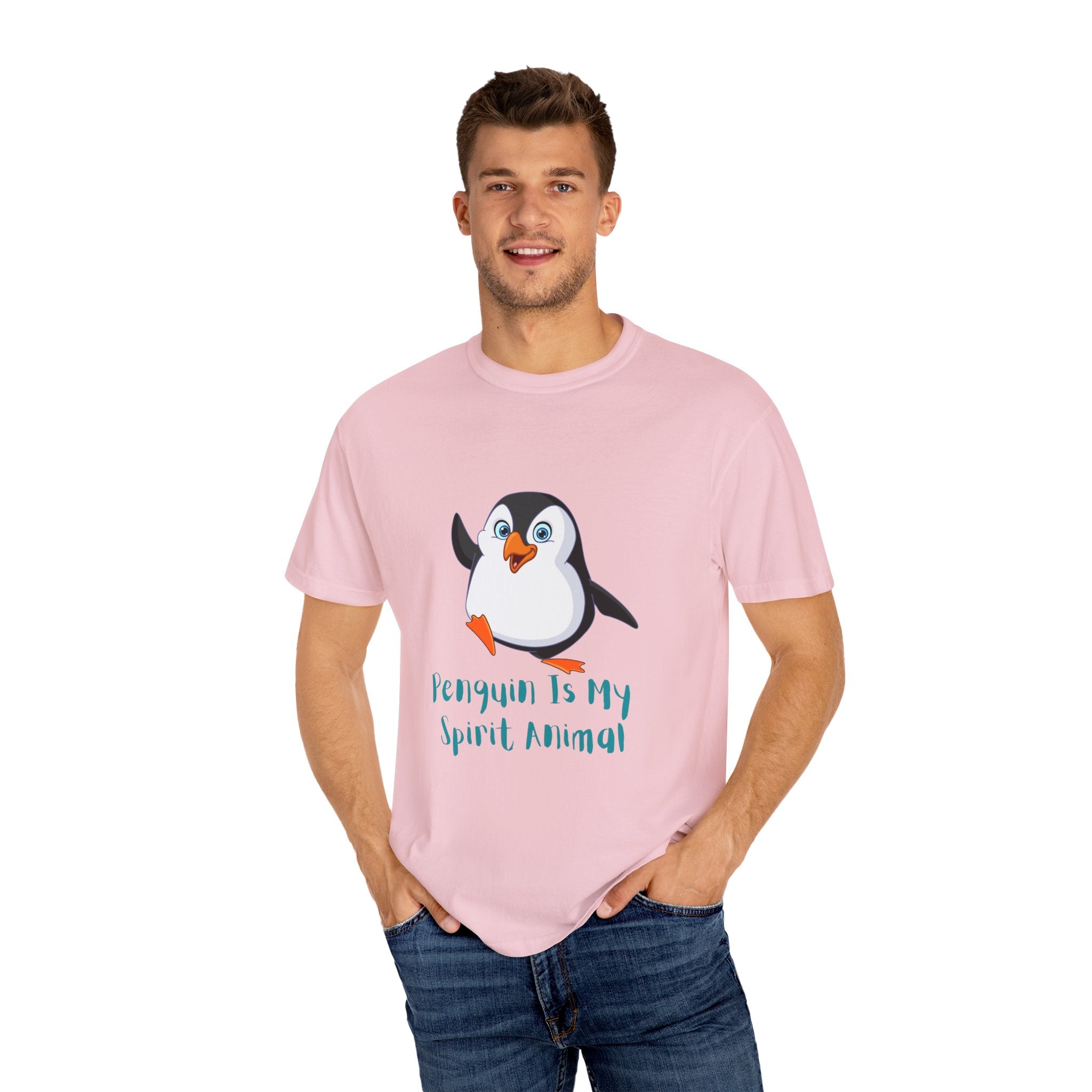Penguin Spirit Animal Shirt, Unisex T-Shirt for Animal Lovers, Cute Gift for Birthdays, Christmas, Casual Wear, Fun & Quirky Fashion