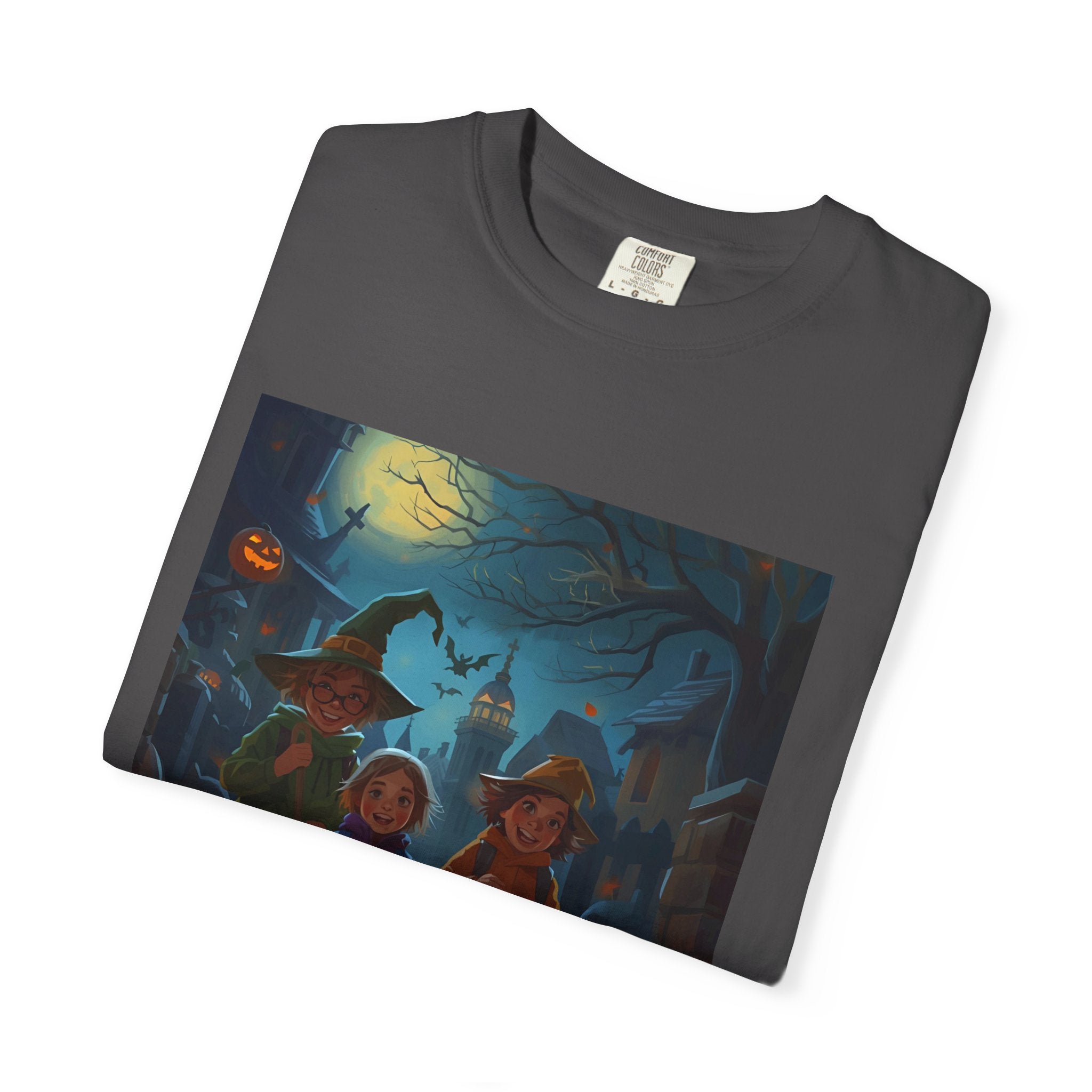 Spooky Halloween Unisex T-Shirt, Trick or Treat, Fall Festivities, Cozy Comfort, Perfect for Halloween Parties, Gift for Friends