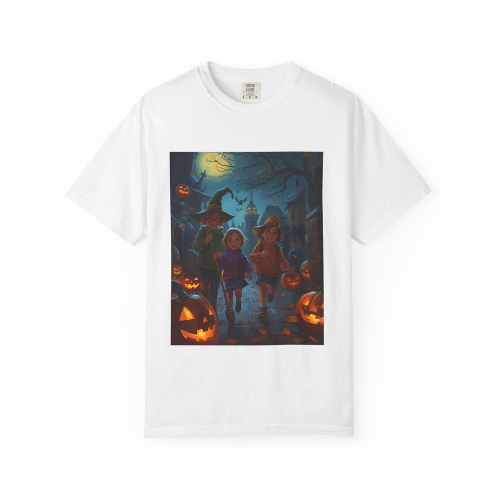 Spooky Halloween Unisex T-Shirt, Trick or Treat, Fall Festivities, Cozy Comfort, Perfect for Halloween Parties, Gift for Friends