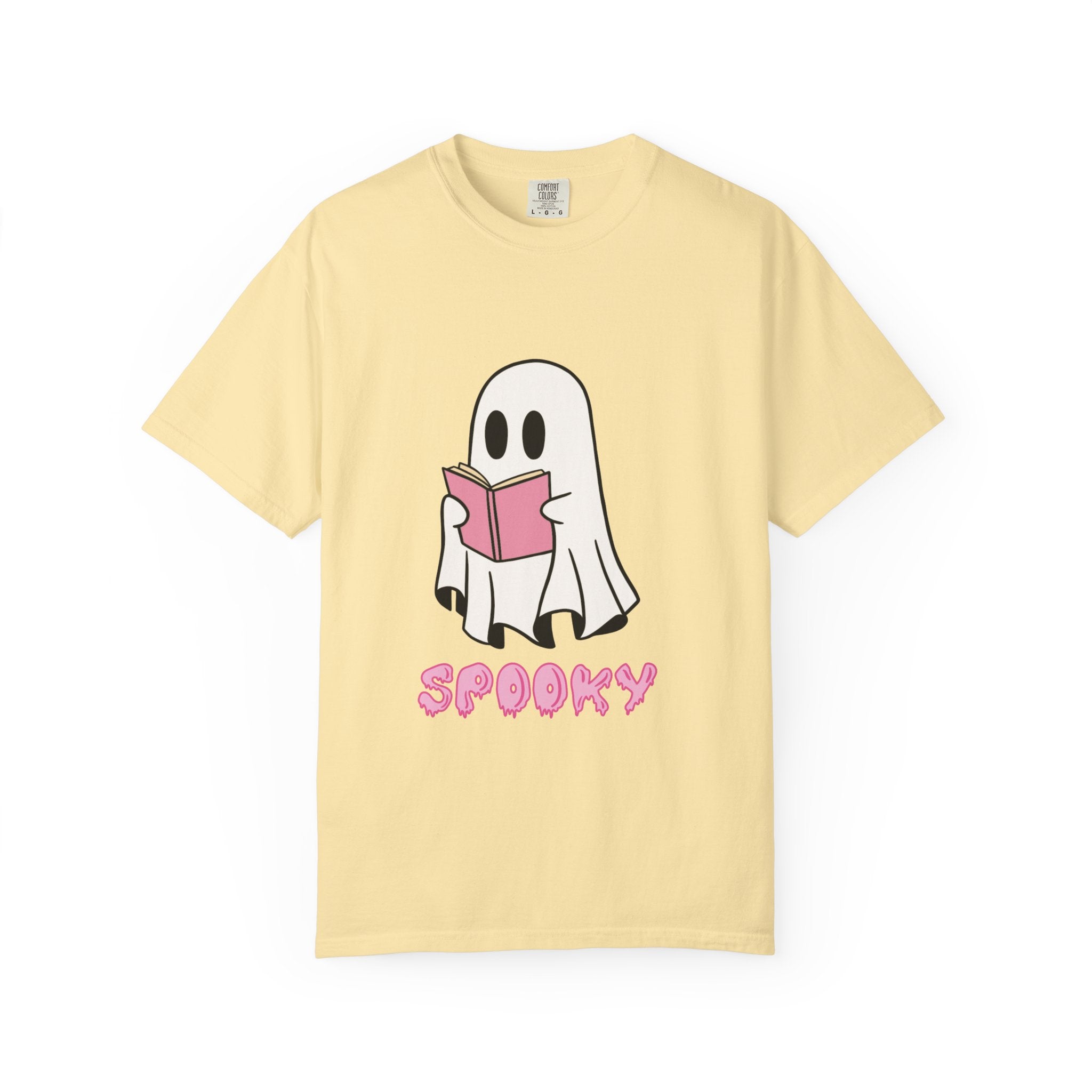 Spooky Ghost Reading T-Shirt | Unisex Halloween Tee, Cute Horror Gift, Cozy Casual Wear, Literary Costume Party, Ghost Lover Shirt