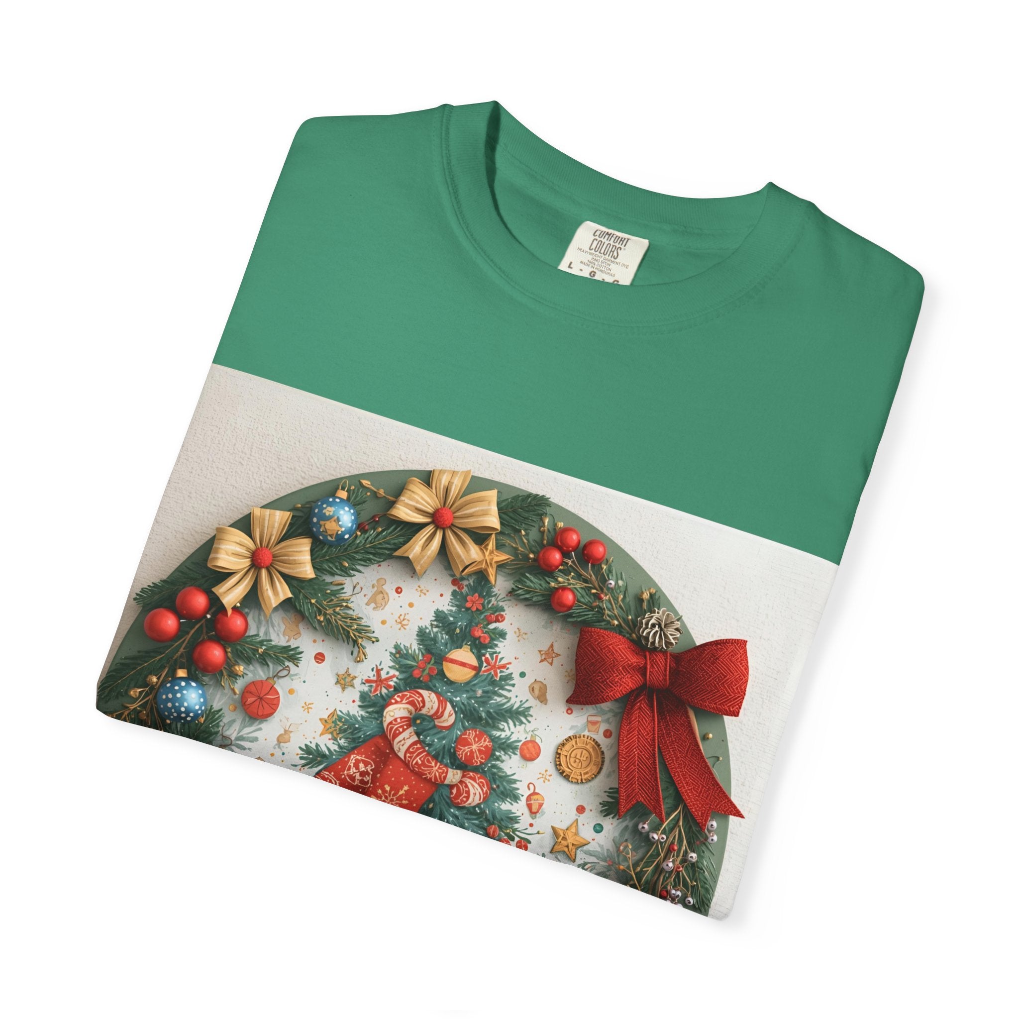 Christmas Wreath Festive Christmas T-shirt, Unisex Holiday Tee, Cheerful Xmas Apparel, Perfect Gift, Winter Celebration Wear, Christmas Spirit Shirt