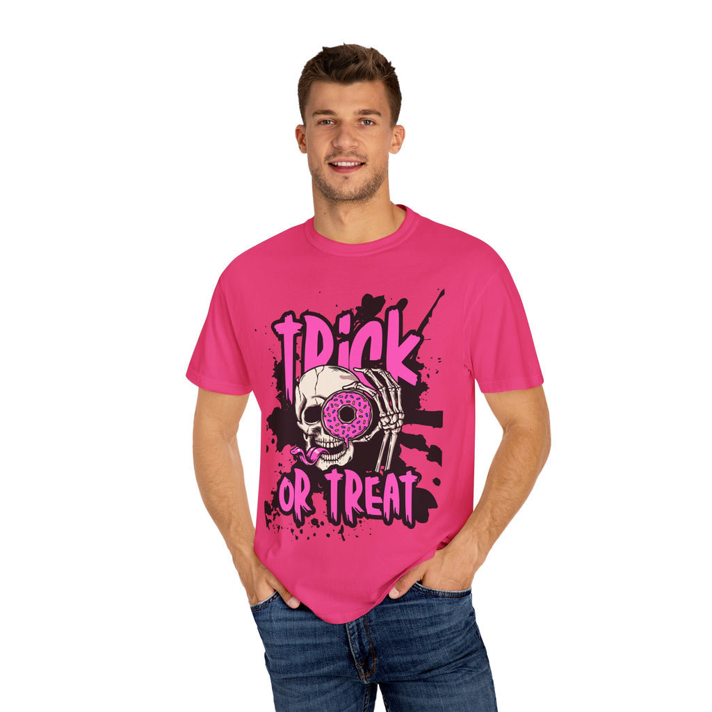 Halloween Skull T-Shirt, Trick or Treat Shirt, Unisex Graphic Tee, Spooky Vibes, Fall Fashion, Festival Wear, Casual Outfit