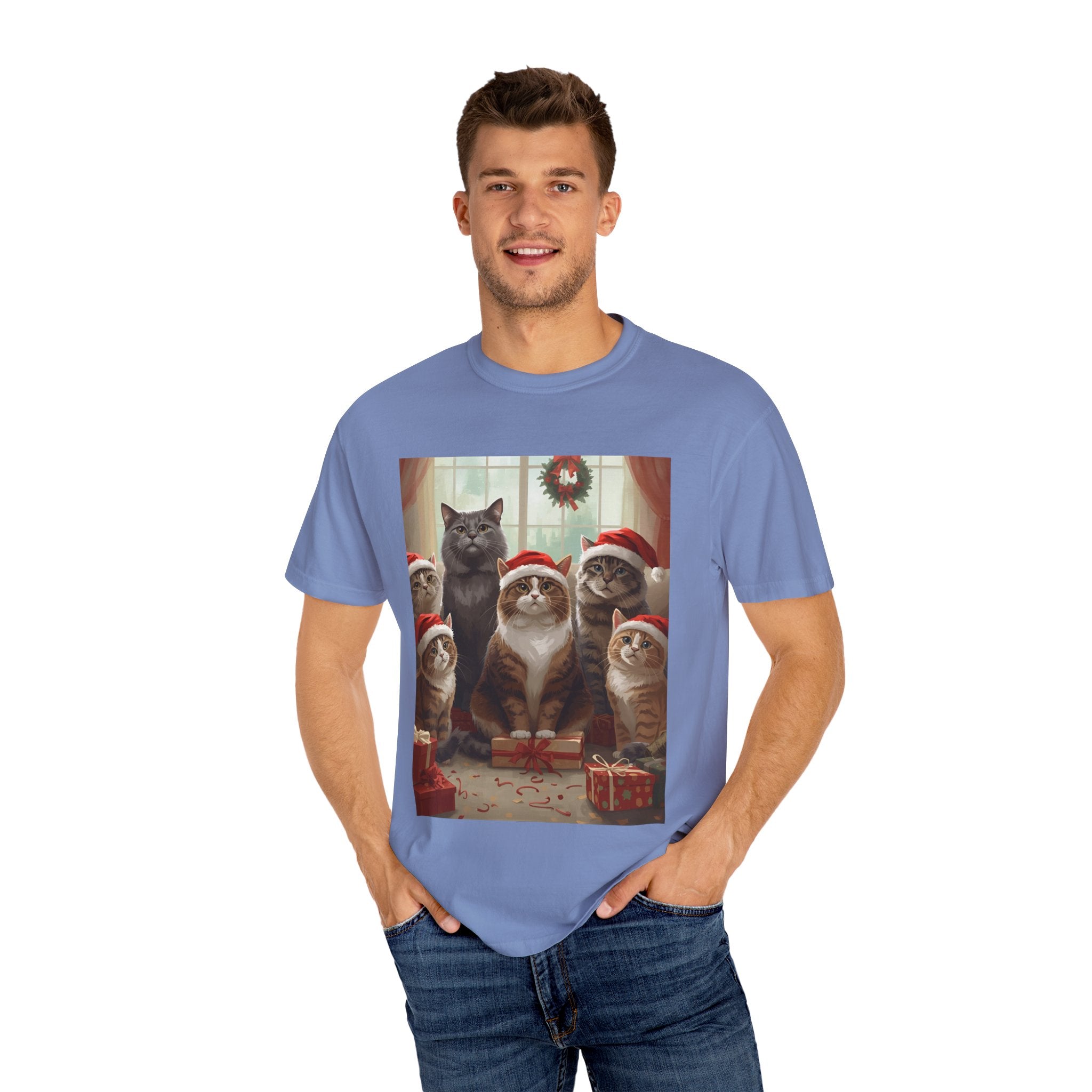 Cute Festive Christmas Holiday Cat T-Shirt, Christmas Gift, Cute Cat Shirt, Unisex Tee, Pet Lover Gift, Cozy Winter Style