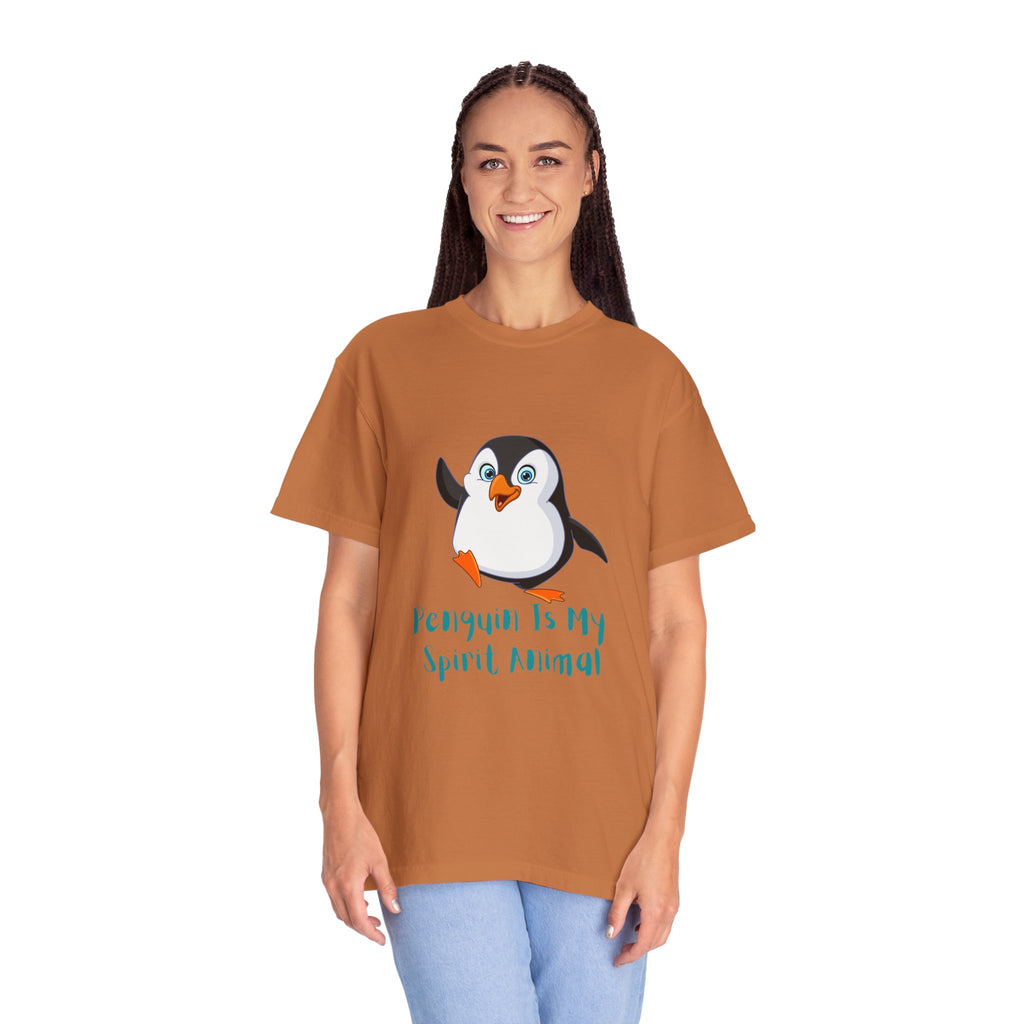 Penguin Spirit Animal Shirt, Unisex T-Shirt for Animal Lovers, Cute Gift for Birthdays, Christmas, Casual Wear, Fun & Quirky Fashion